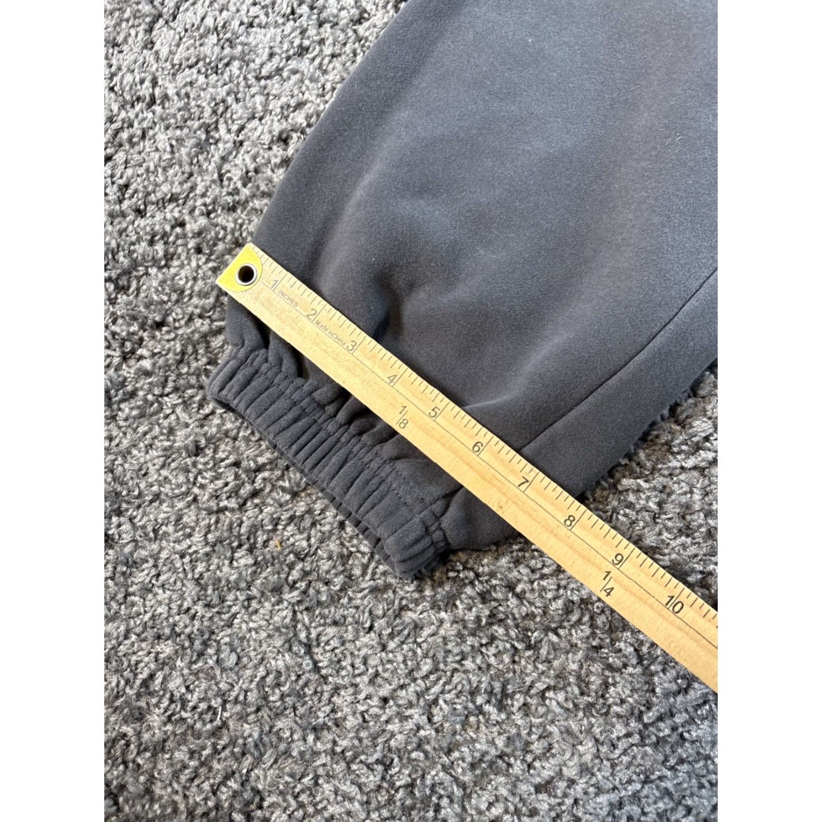 Abercrombie & Fitch Abercrombie & Fitch Jogger Pants Men L Gray Fleece Cargo Wide Activewear Mens Size US 33 - 3 Thumbnail