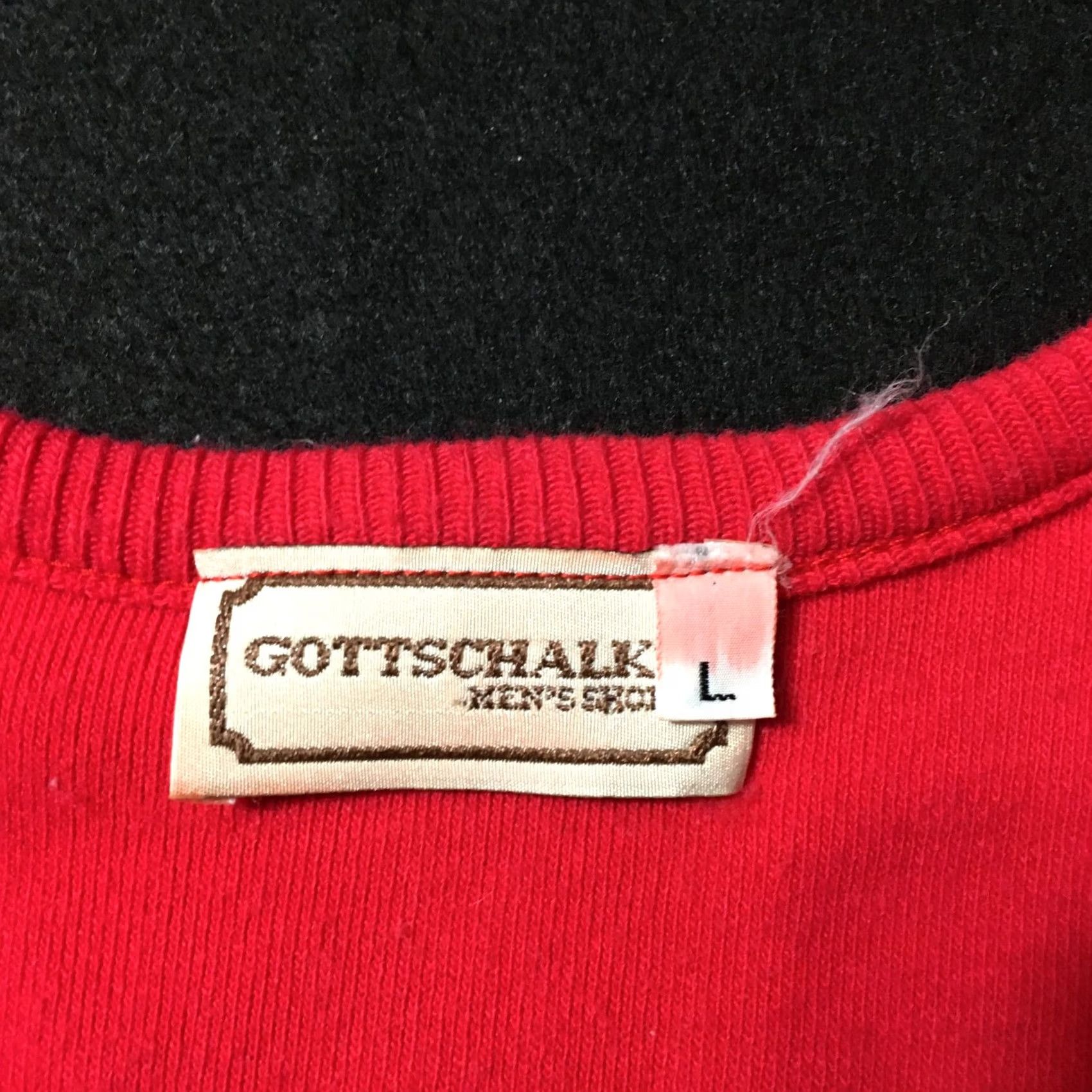 Vintage VINTAGE gottschalks Red Men’s V Neck Sweater L Long Sleeve Pullover Casual 1990s Fresno State Mens Size US L / EU 52-54 / 3 - 4 Thumbnail