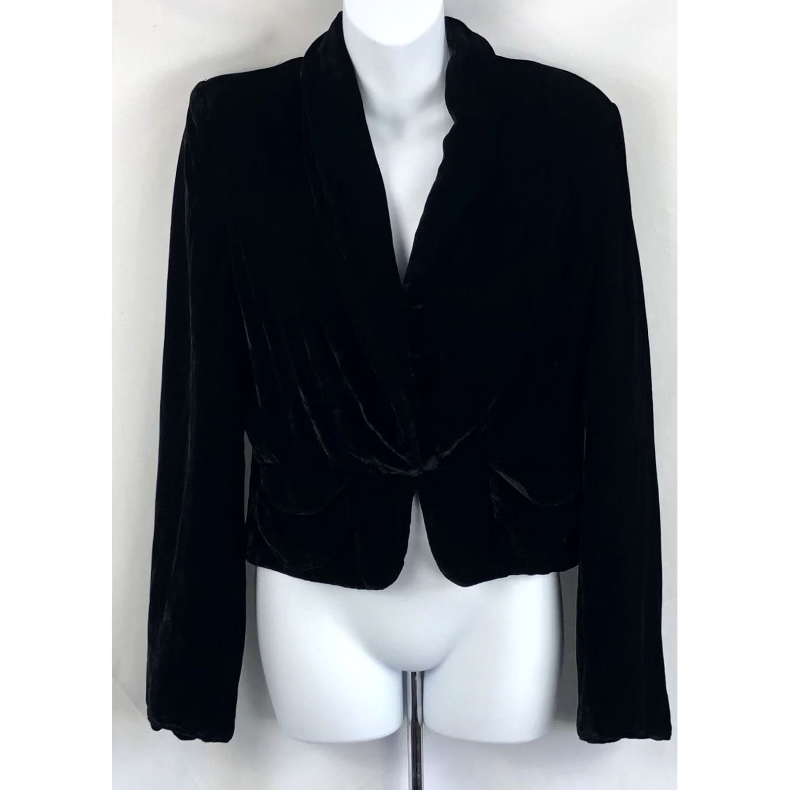 Blanc Noir Blanc Noir Silk Velour Cropped Jacket M Black Shawl Collar Hook Front Boutique Size M / US 6-8 / IT 42-44 - 5 Thumbnail