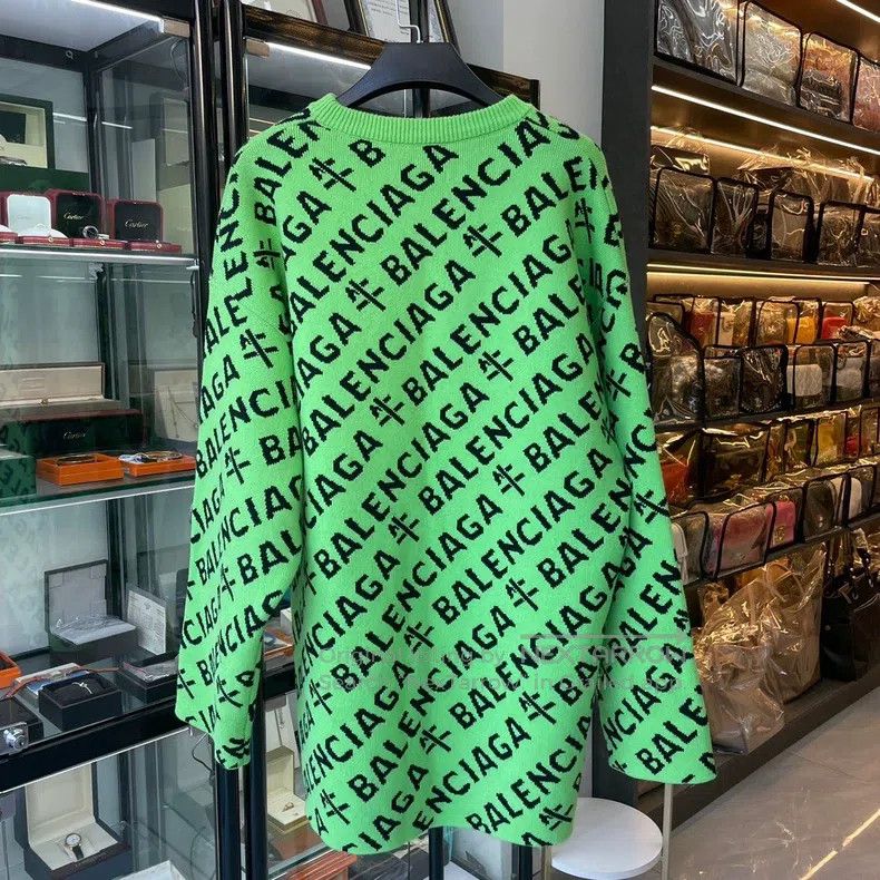 Balenciaga Balenciaga Ox Year Limited Green Logo Sweater, XS Size Size US XS / EU 42 / 0 - 1 Thumbnail
