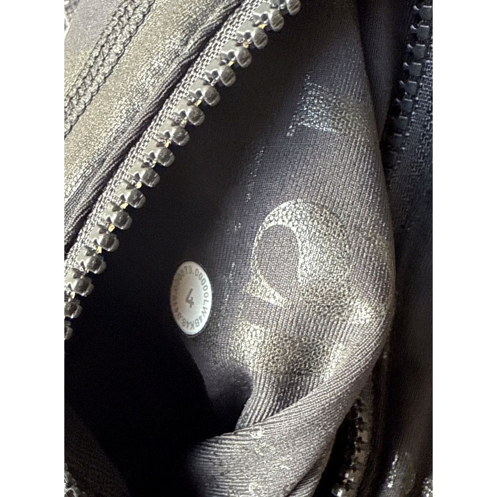 Lululemon Lululemon Manifesto Foil Black Define Jacket Women's Size 4 Gym Yoga Full Zip Thumbholes Zipped Pockets Size S / US 4 / IT 40 - 3 Thumbnail