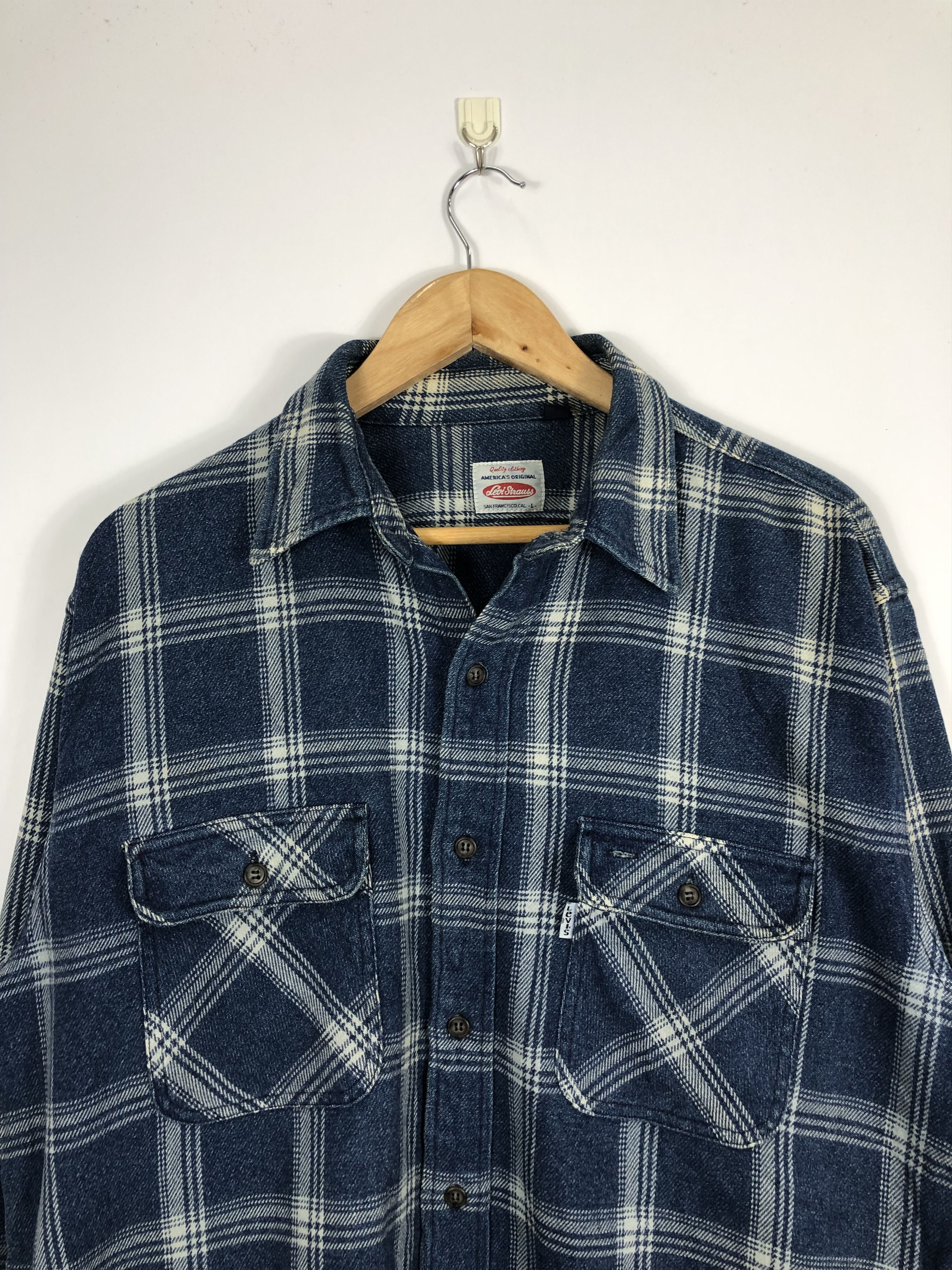 Flannel × Levi's × Vintage Vintage 90s Levis Flannel Plaid Shirt J0441 Size US L / EU 52-54 / 3 - 2 Thumbnail