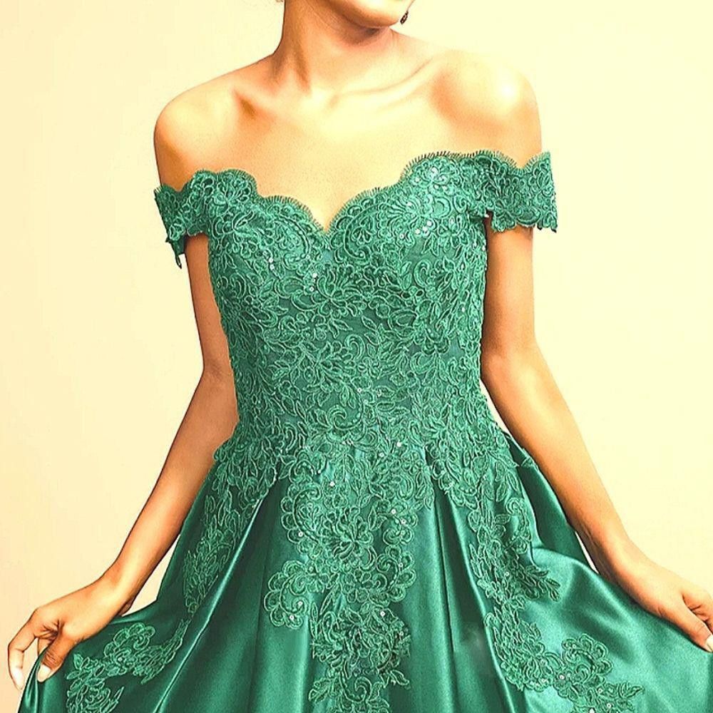 Kikiprom Elegant Green Lace Off-Shoulder Dress