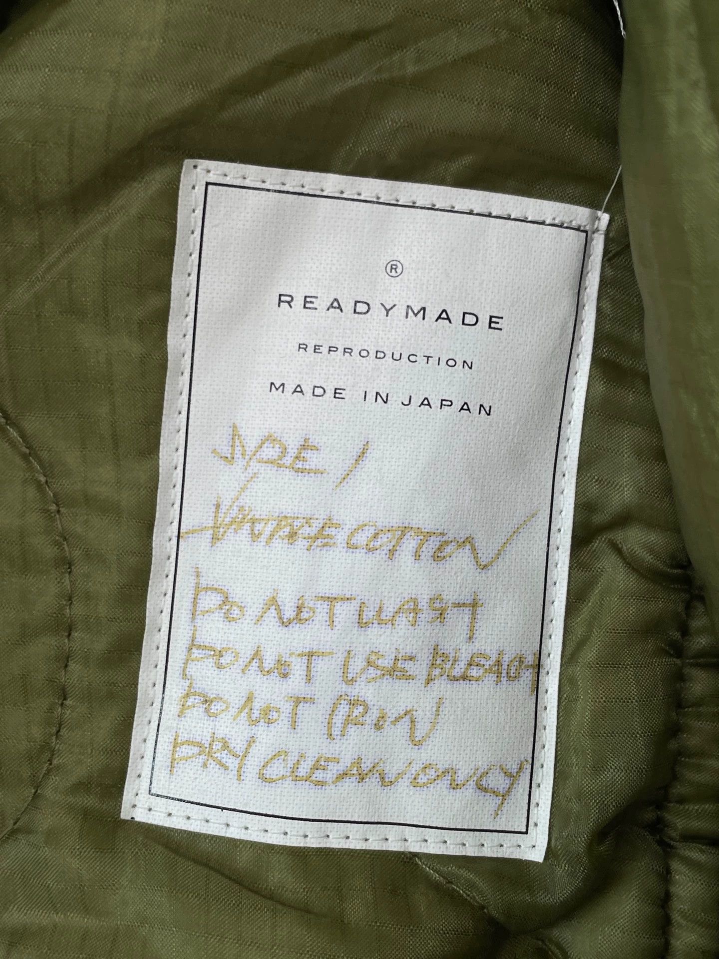 READYMADE Readymade Long Fish-Tail Olive Green 30+ Badges Military Size US S / EU 44-46 / 1 - 5 Thumbnail