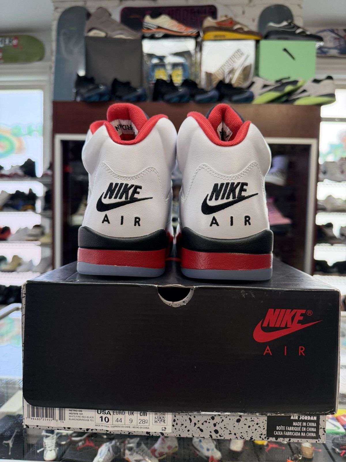 Jordan Brand Jordan 5 Retro ‘Fire Red’ Size US 10 / EU 43 - 4 Thumbnail