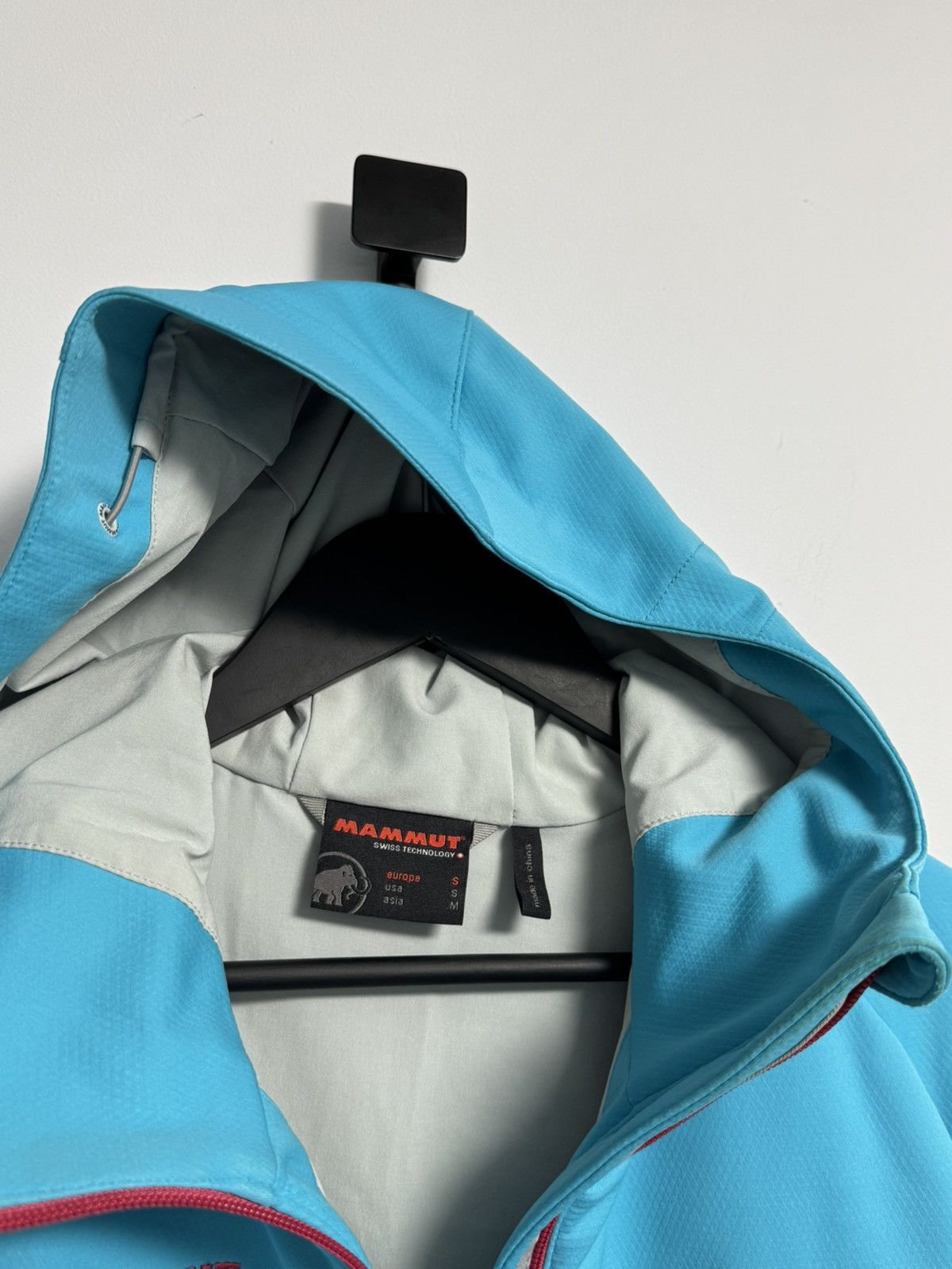 Mammut Mammut Hooded Jacket Womens Small Blue Quilted Ajungilak Size S / US 4 / IT 40 - 10 Thumbnail