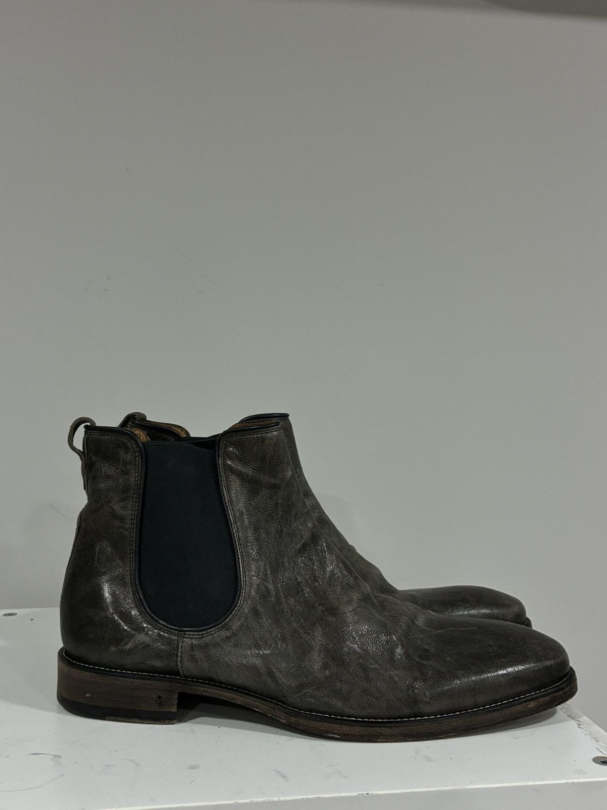 John Varvatos Fleetwood Leather Chelsea Boots 11 Size US 11 / EU 44 - 3 Thumbnail