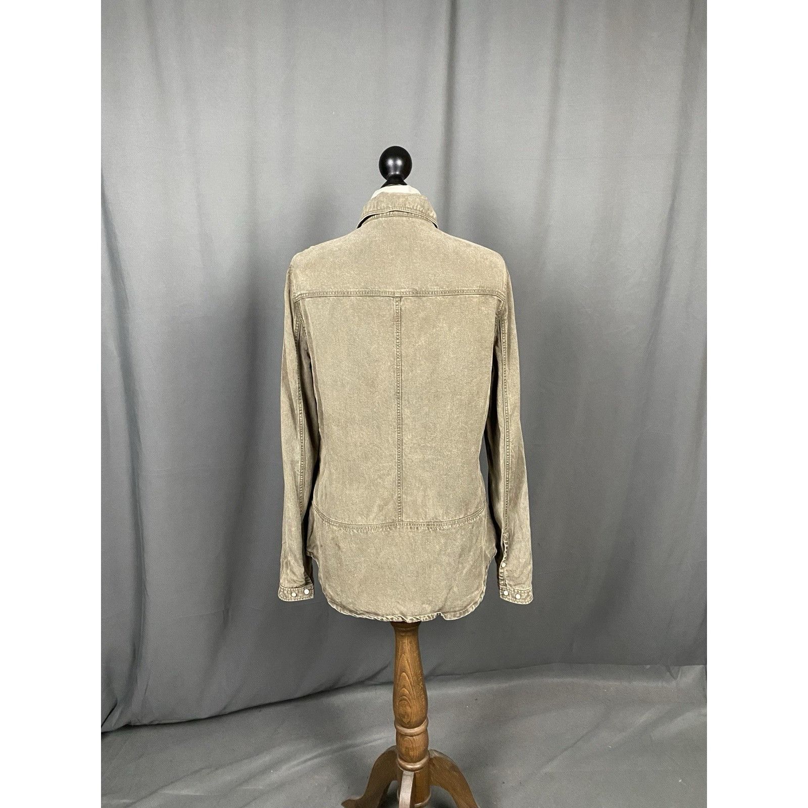 Burberry Burberry Distressed Women's Khaki Green Gray Longsleeve Snap Size L / US 10 / IT 46 - 9 Thumbnail