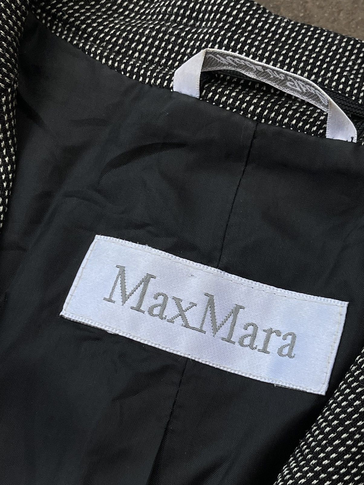 Max Mara Max Mara wool belt grey blazer Size M / US 6-8 / IT 42-44 - 9 Thumbnail