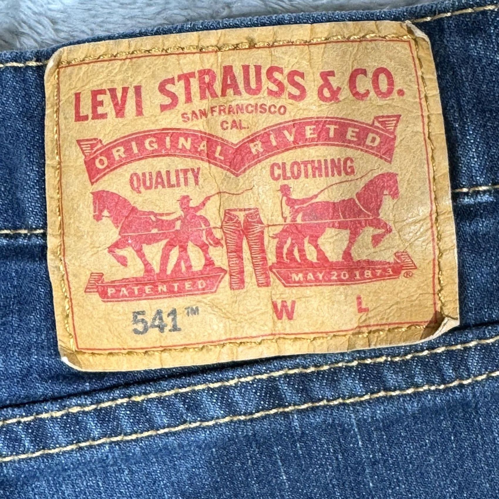 Levi's Levi's 541 Jeans Mens Athletic Fit Stretch Denim Medium Wash 44x30 Zip Fly Size US 44 / EU 60 - 4 Thumbnail