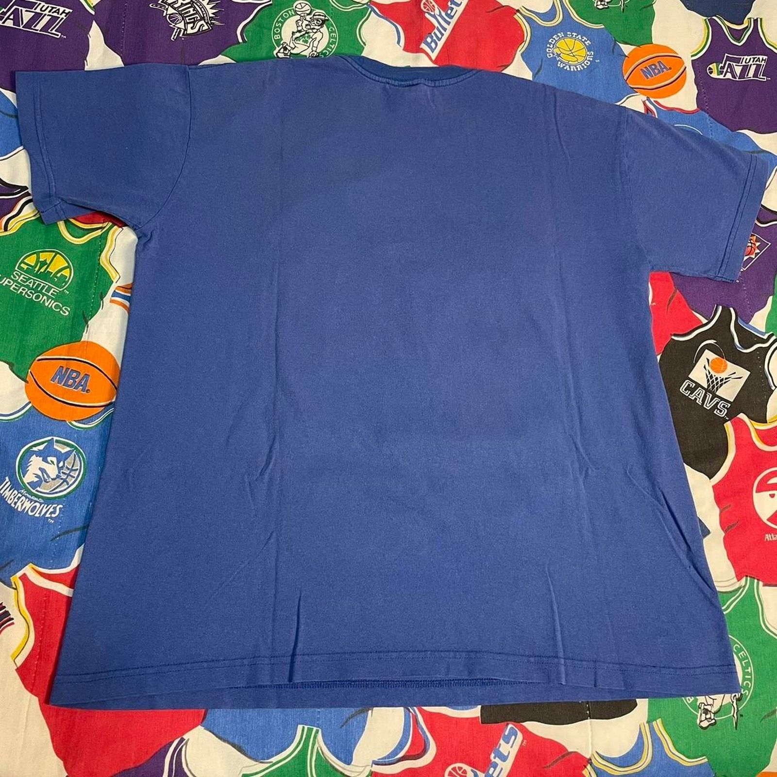 NBA × Vintage Vintage 1993 NBA Taz Orlando Magic Basketball Looney Tee Size US L / EU 52-54 / 3 - 2 Thumbnail