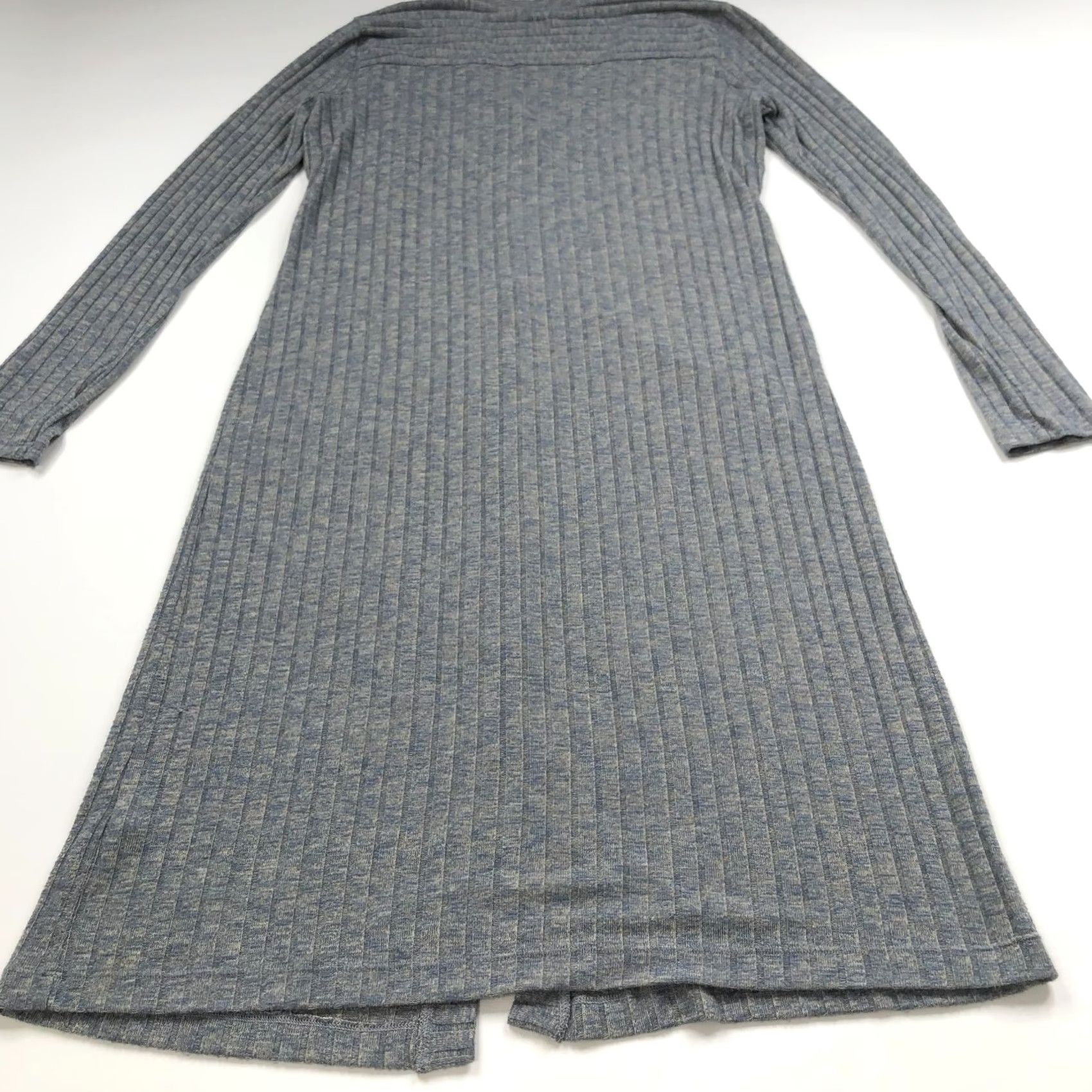 Michael Stars Michael Stars Medium Button Rayon V-Neck Ribbed Knit Striped Sweater Gray MINT Size M / US 6-8 / IT 42-44 - 7 Thumbnail