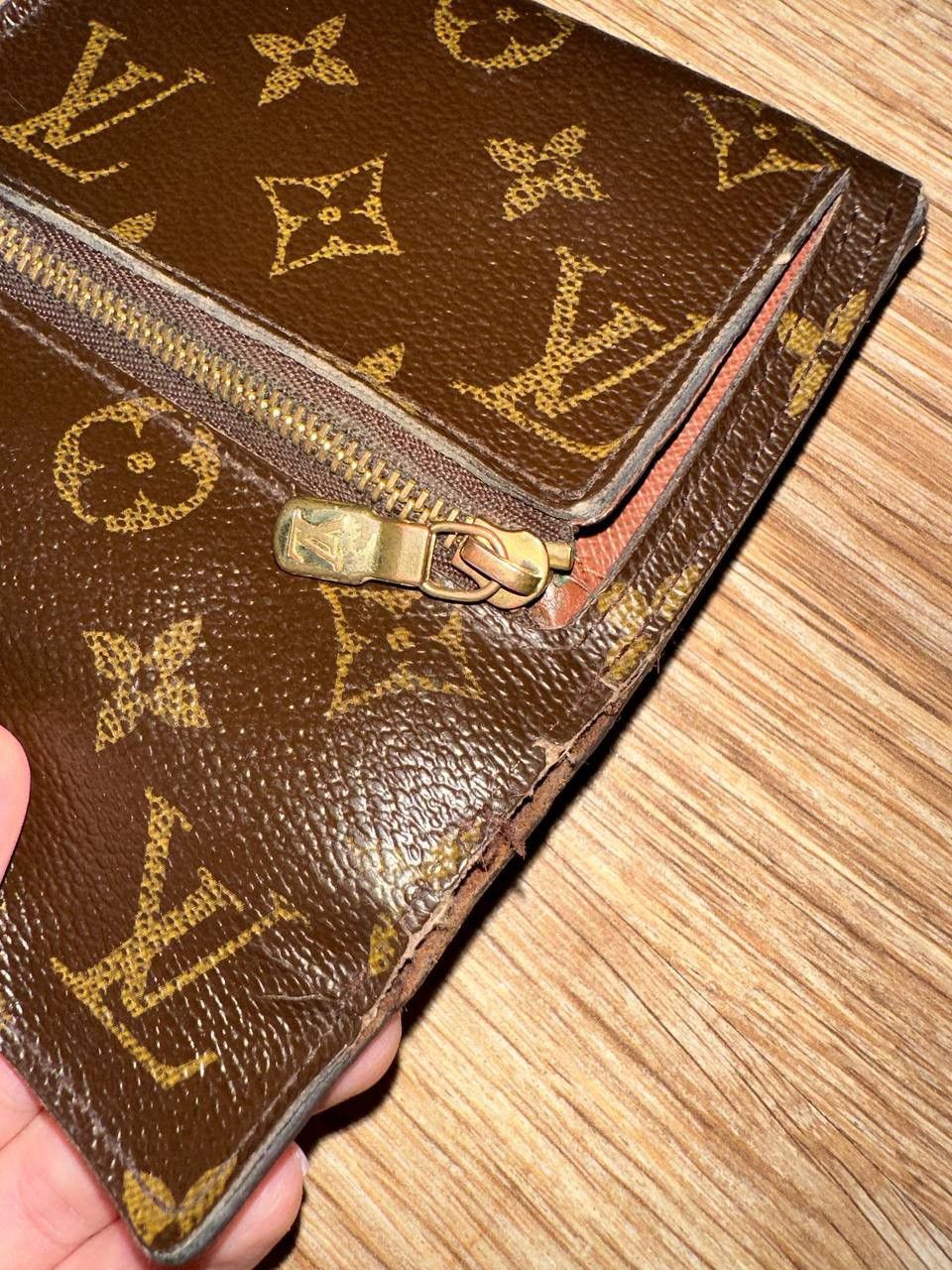 Louis Vuitton × Vintage Louis Vuitton Monogram Coated Canvas Koala Compact Wallet Size ONE SIZE - 8 Thumbnail
