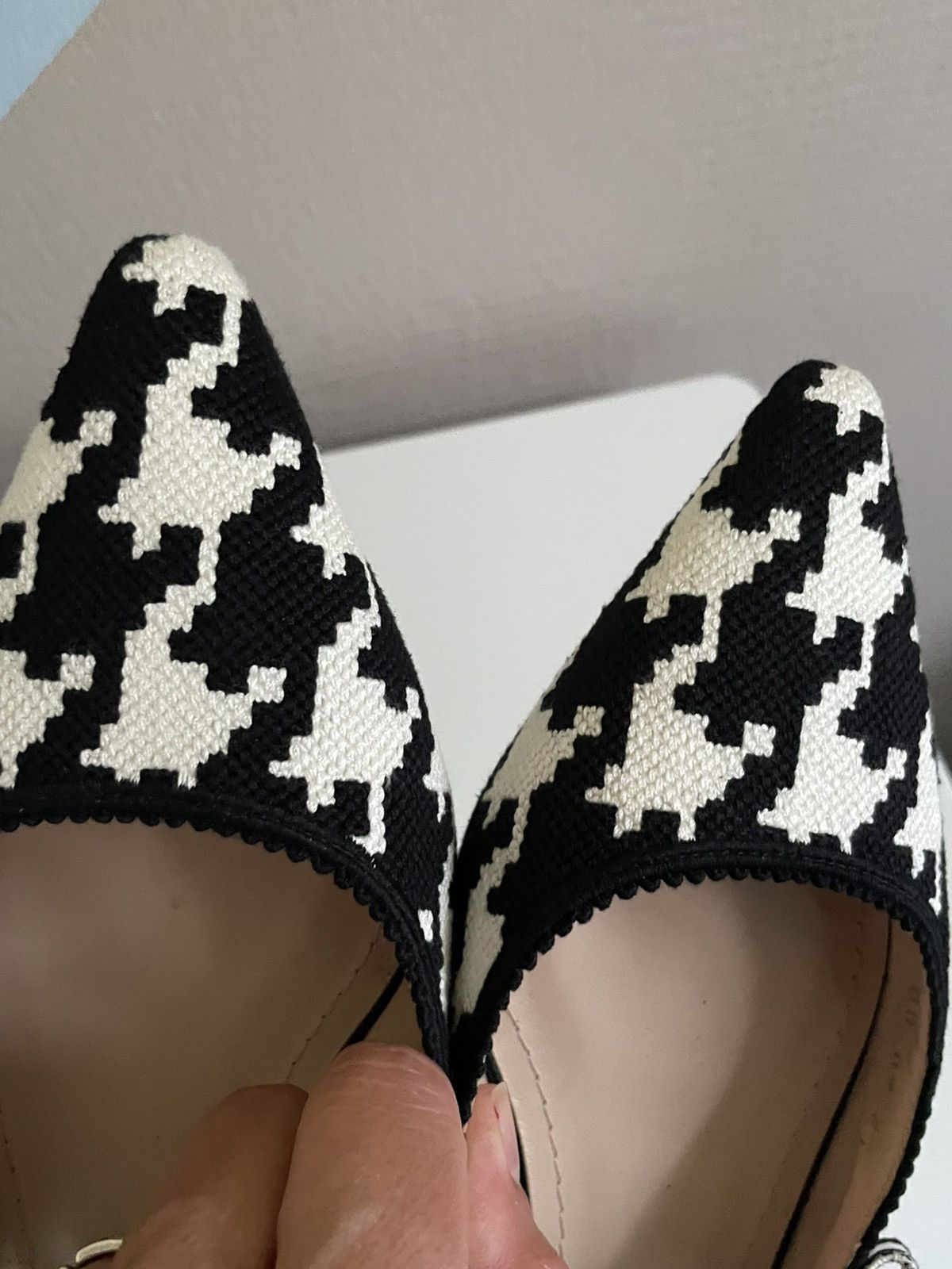 Dior CHRISTIAN DIOR J’ADIOR SANDALS Size US 6.5 / IT 36.5 - 5 Thumbnail