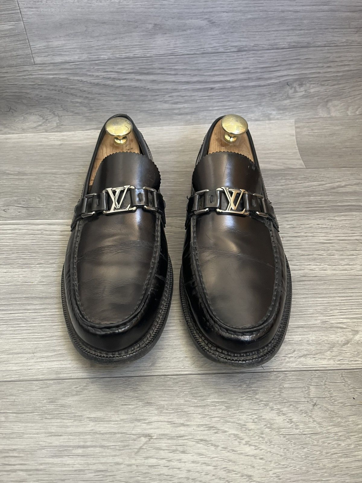 Louis Vuitton Louis Vuitton major penny loafers lv logo Size US 8 / EU 41 - 2 Thumbnail