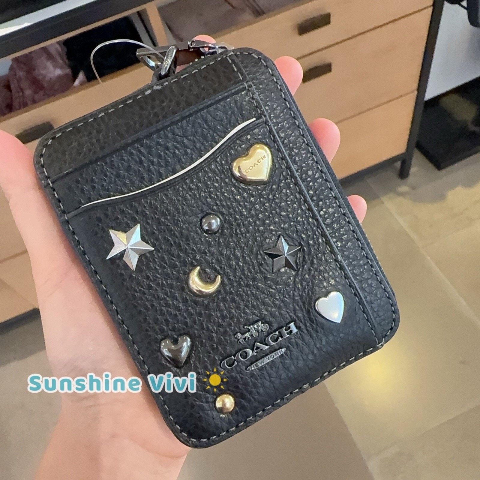 NWT Coach Zip Card Case With Rivets CCO21 Leather Black