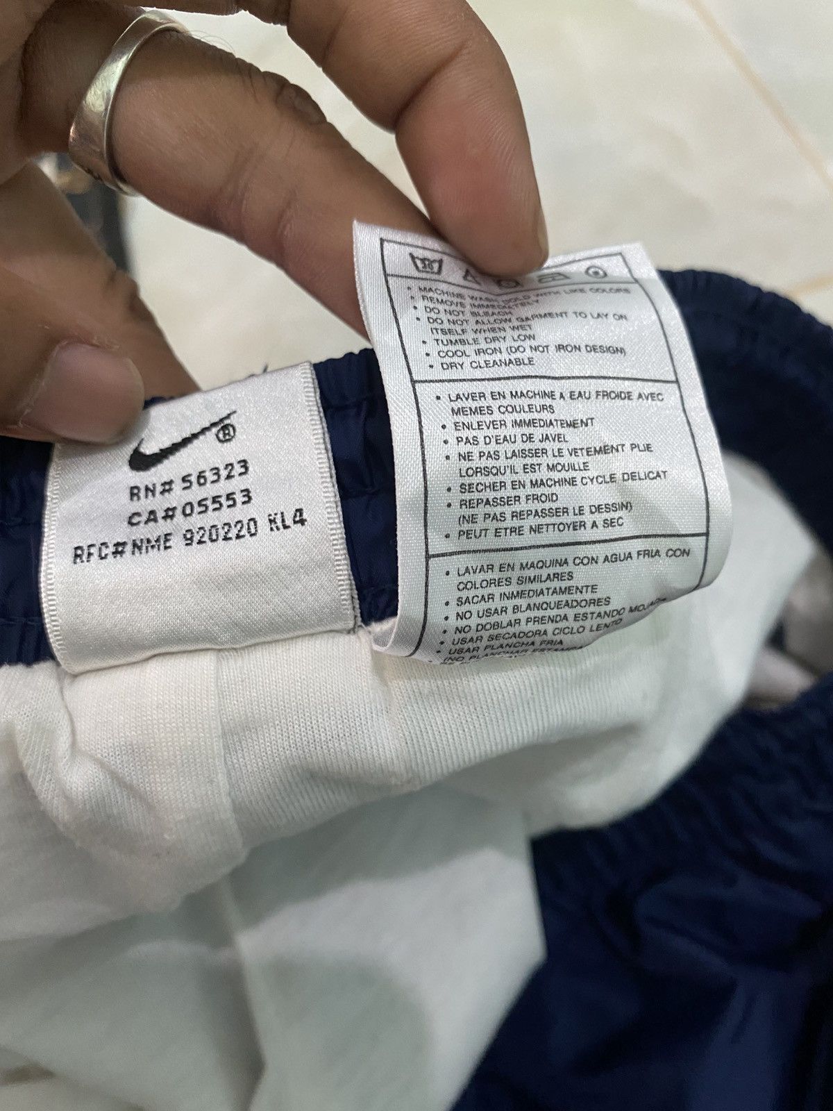 Billie Eilish × Nike 💥 VINTAGE NIKE 90S BAGGY WIDE LEG SWOOSH TRACK PANTS Y2K Size US 28 / EU 44 - 13 Thumbnail
