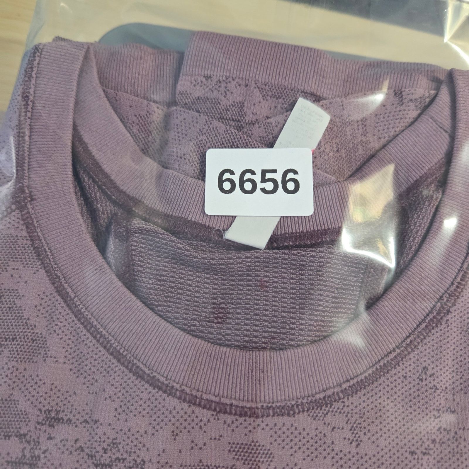 Athleta Athleta Large Momentum Seamless Camo Tee Cascadia Violet Size L / US 10 / IT 46 - 8 Thumbnail
