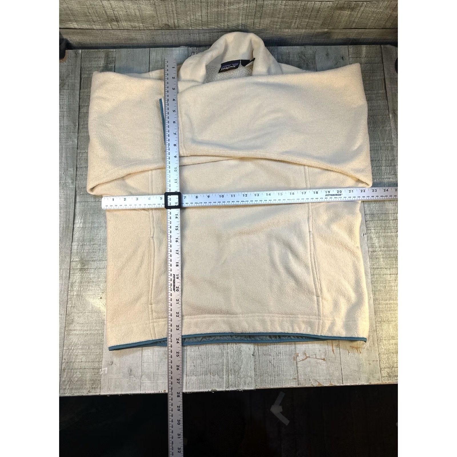 Patagonia VINTAGE Patagonia Synchilla Fleece Pullover USA 1/4 Zip M Sweater Mens Ivory Teal Size US M / EU 48-50 / 2 - 2 Thumbnail