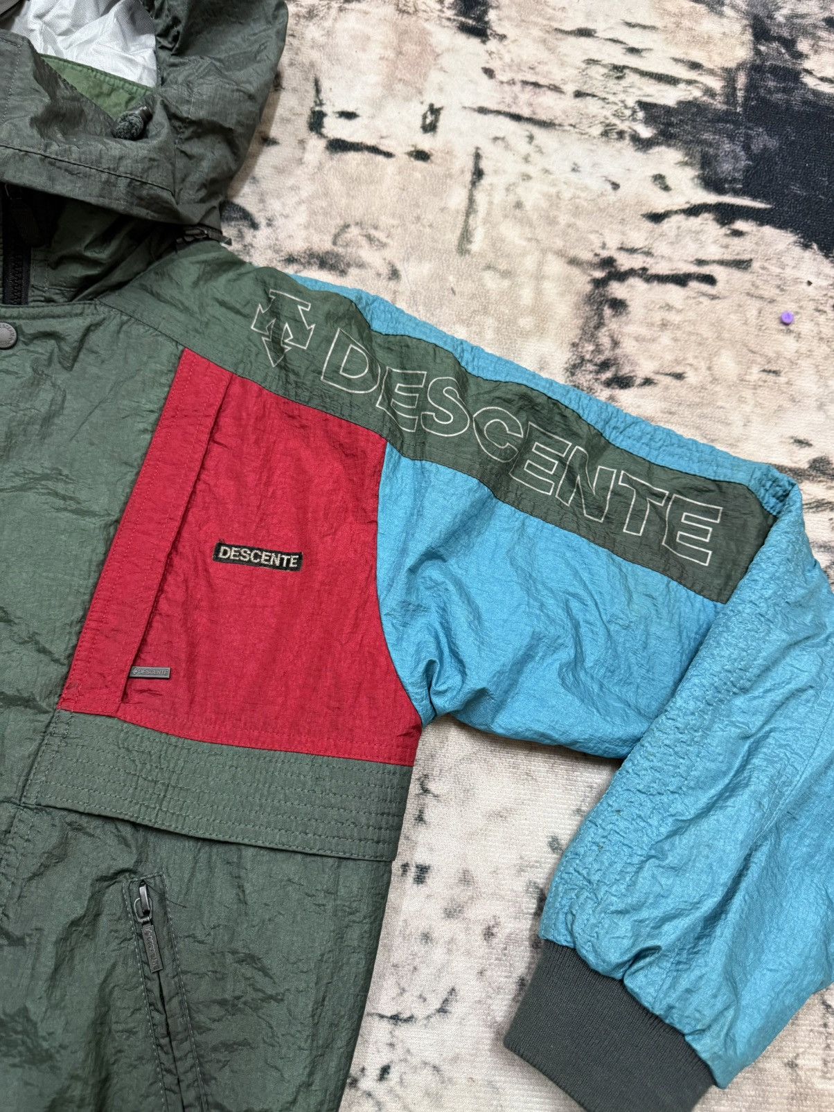 Descente VINTAGE 90s DESCENTE RACING TEAM BOMBER JACKET Size US M / EU 48-50 / 2 - 6 Thumbnail
