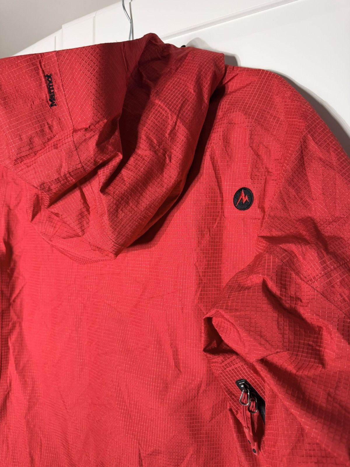 Marmot Marmot Red Rain Light Weight Men’s jacket Size M (fit for S) Size US S / EU 44-46 / 1 - 7 Thumbnail