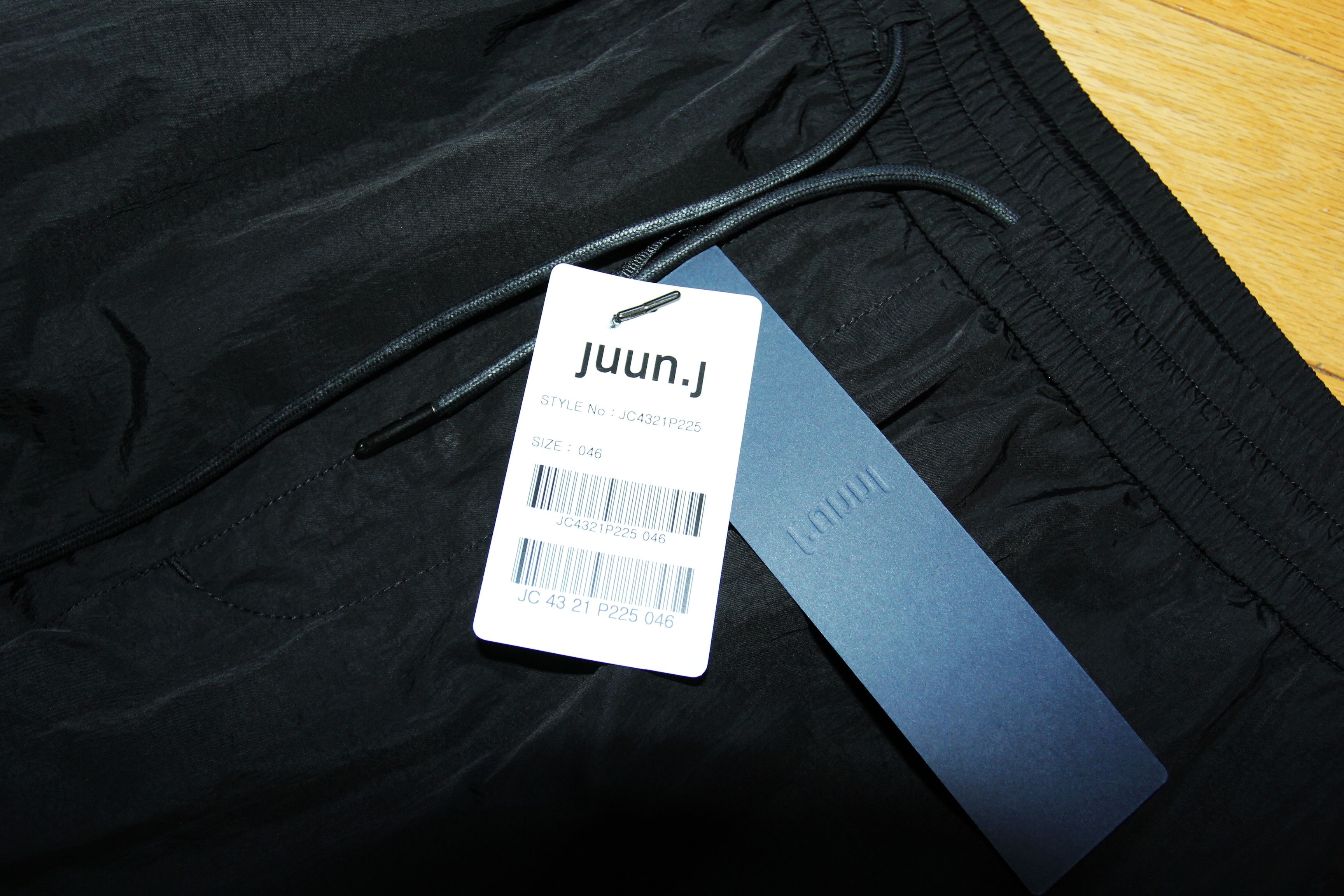 Juun.J BNWT SS24 JUUN.J ZIPPED CUFFS NYLON PANTS 48 Size US 30 / EU 46 - 8 Thumbnail