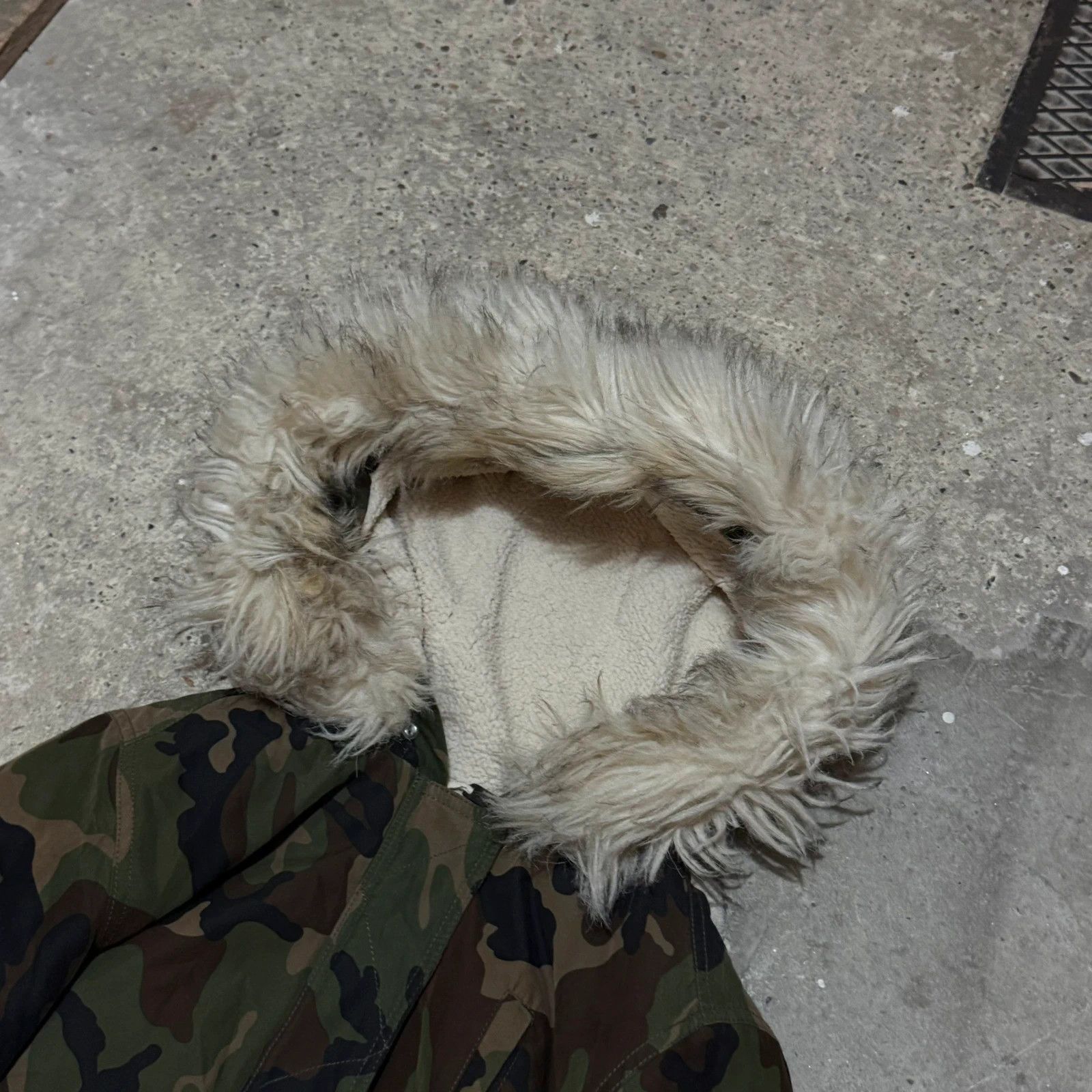 Vintage Fur hood camo cropped bomber jacket Size S / US 4 / IT 40 - 3 Thumbnail