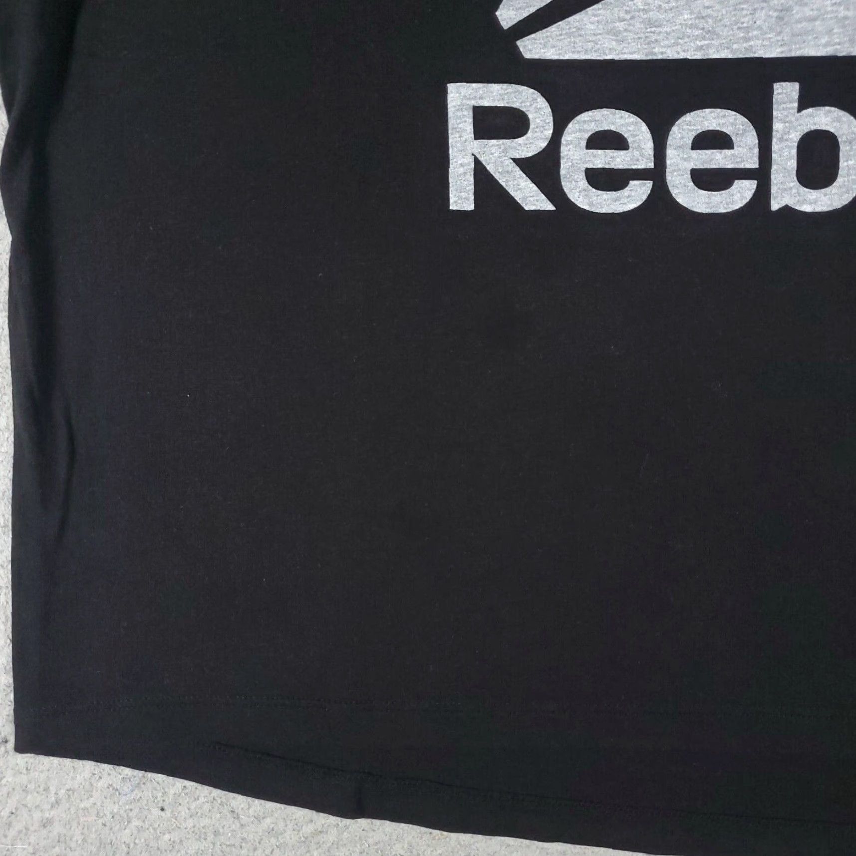 Reebok VINTAGE Reebok T-Shirt Womens Size Medium Blue Casual Short Sleeve Activewear Ladies Size M / US 6-8 / IT 42-44 - 4 Thumbnail