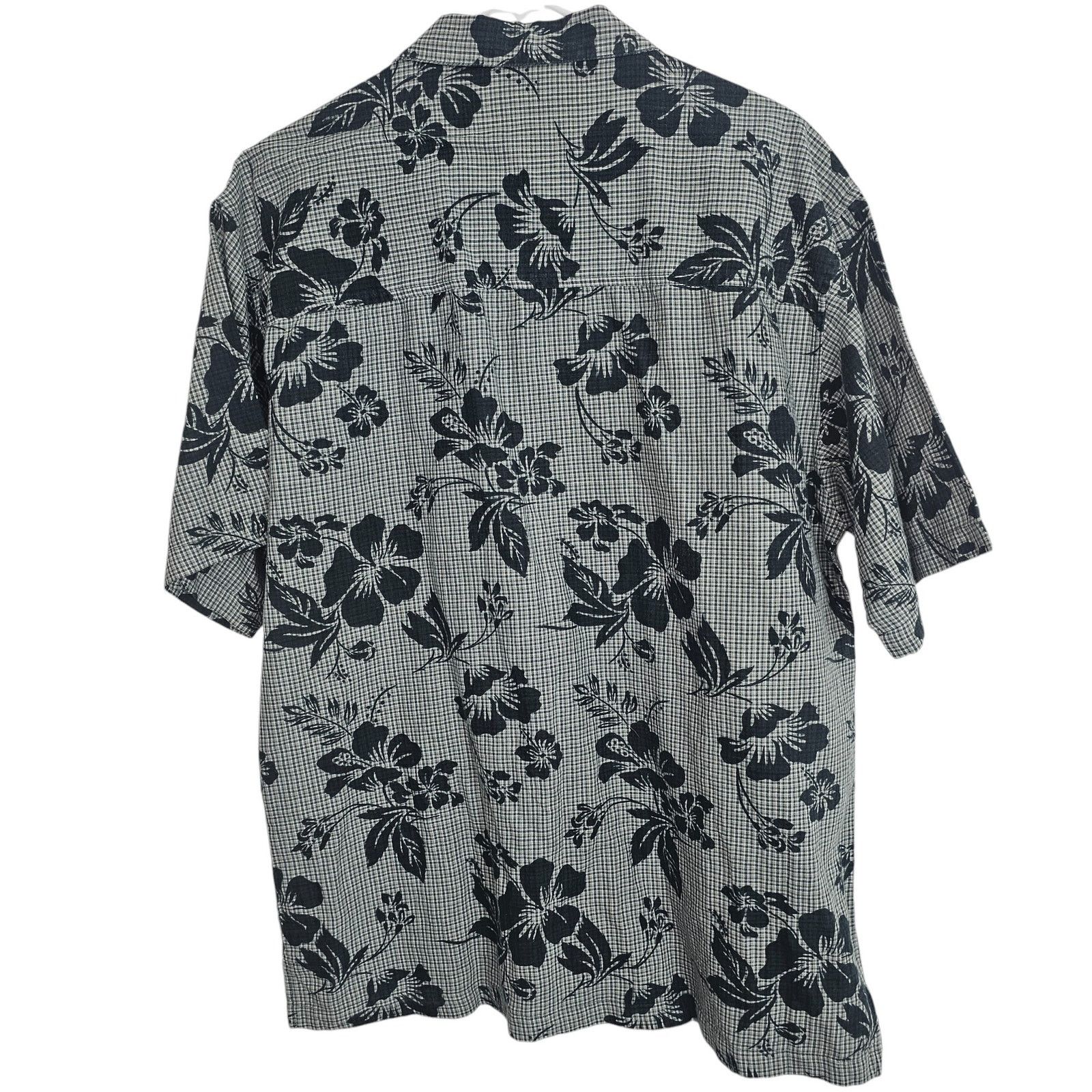 Bugle Boy Bugle Boy Mens Plaid Floral Shirt Button Shirt Sz L Hawaiian Size US L / EU 52-54 / 3 - 8 Thumbnail