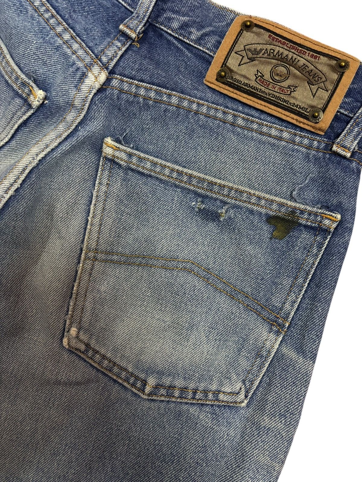 Armani × Giorgio Armani Vtg 90s Armani Faded Bleached Dirty Washed Jeans Size US 28 / EU 44 - 11 Thumbnail