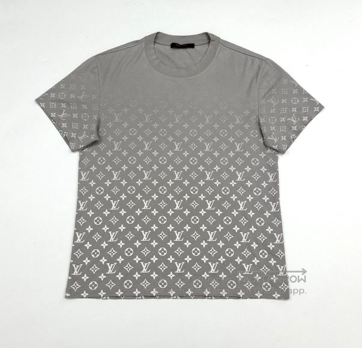Louis Vuitton Gray Patterned Short-Sleeve T-Shirt. Size US S / EU 44-46 / 1 - 1 Thumbnail