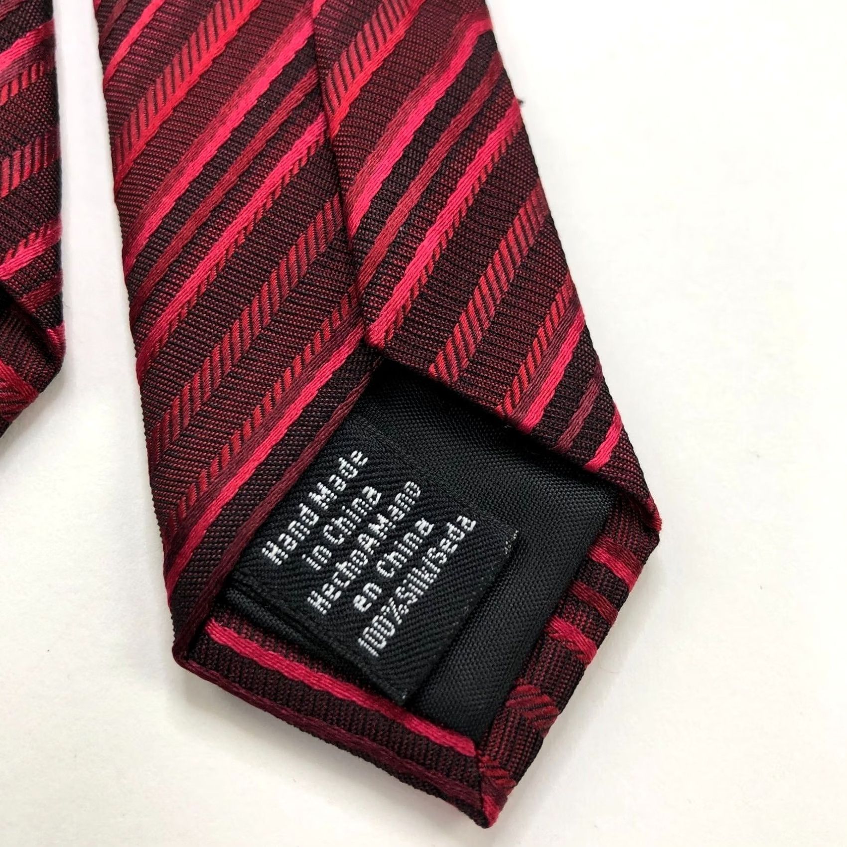 Liz Claiborne VINTAGE Claiborne Tie Mens 100% Silk Red Striped 3.5" / 57 In Adult Size ONE SIZE - 7 Thumbnail