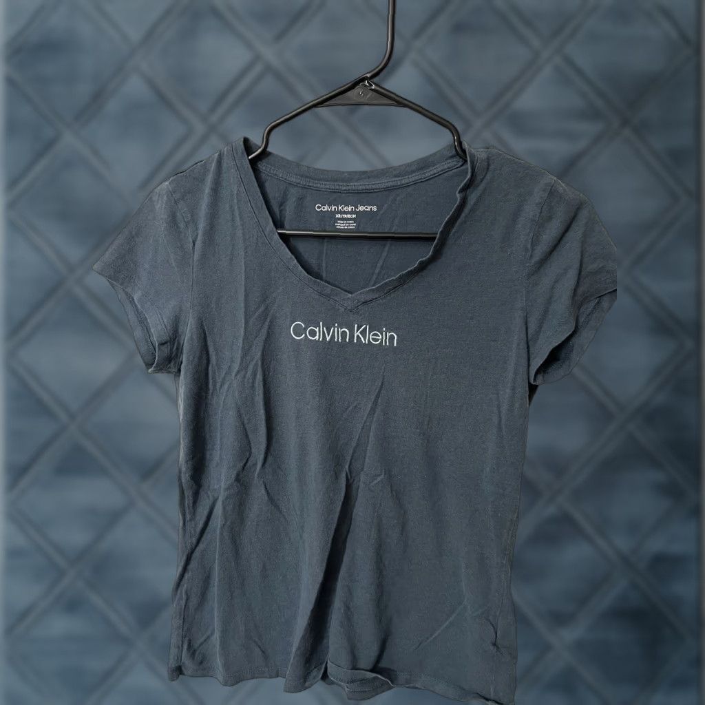 Vintage Calvin Klein Jeans T Shirt Size XS Blue Graphic Logo Tee Size XS / US 0-2 / IT 36-38 - 1 Thumbnail