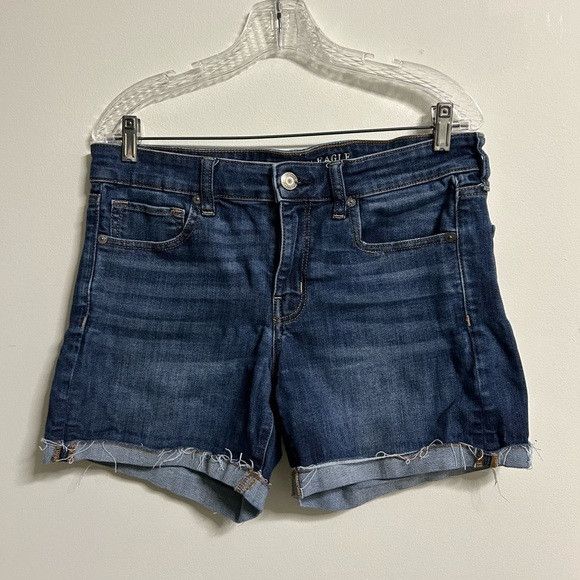 American Eagle Outfitters American Eagle Midi Jean Shorts Size 34" / US 12 / IT 48 - 1 Thumbnail