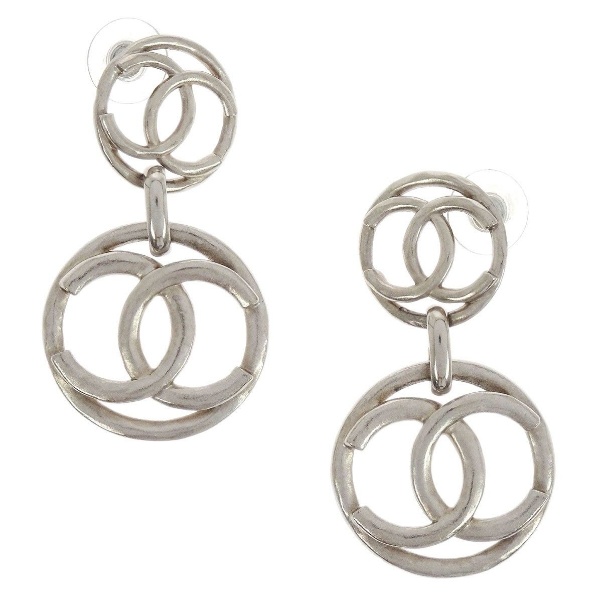 Chanel Chanel Vintage Round CC Drop Clip-On Earrings Metal Size ONE SIZE - 1 Thumbnail