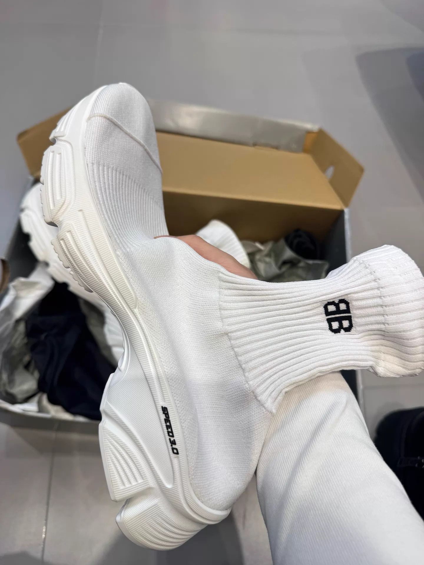 Balenciaga Balenciaga Speed 3.0 White Sock Sneaker 41 Size US 8 / EU 41 - 3 Thumbnail
