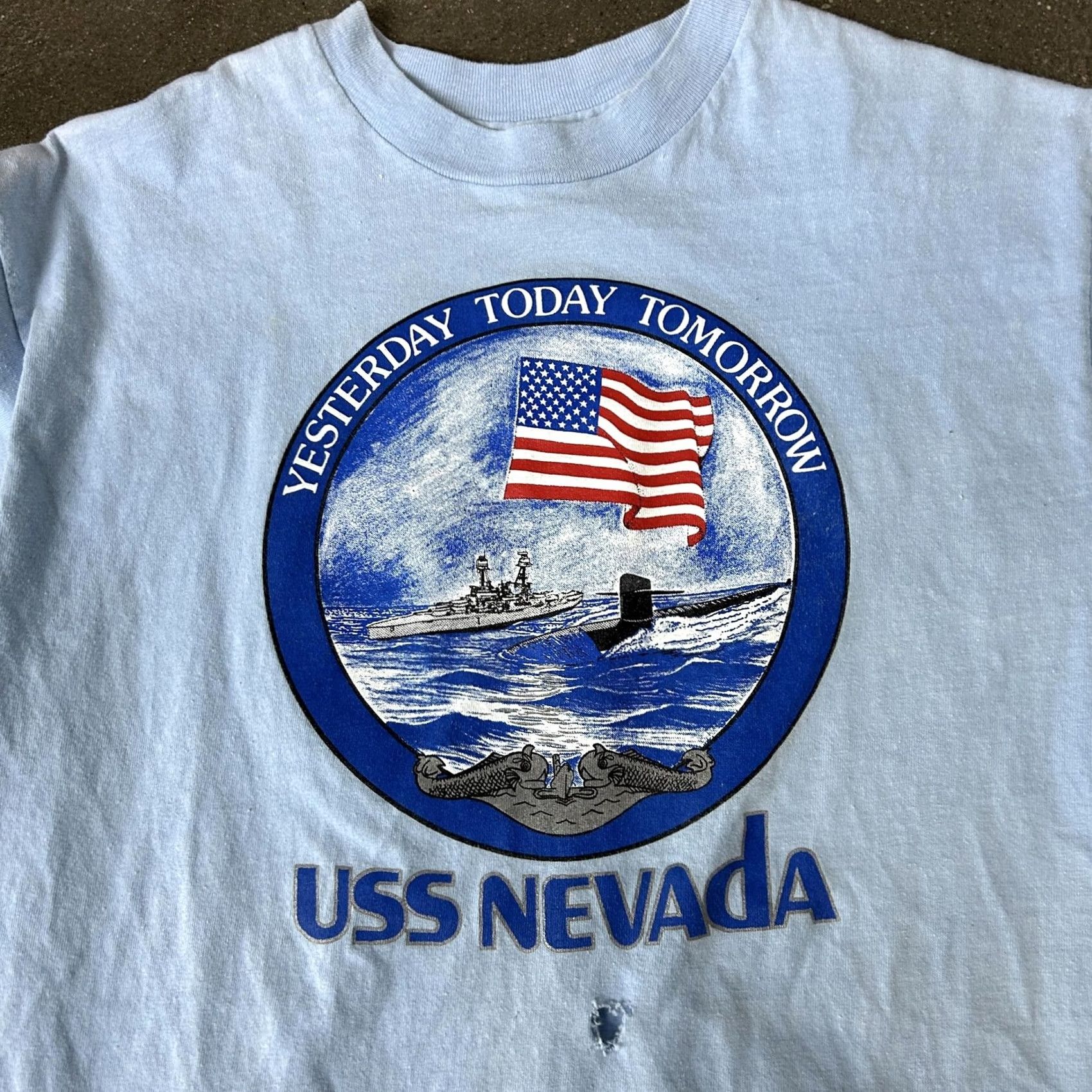 Hanes VINTAGE Hanes Shirt Mens Large Blue Navy Graphic USA Tee 80s USS Nevada Military Patriotic Crew Neck Short Sleeve Size US L / EU 52-54 / 3 - 2 Thumbnail