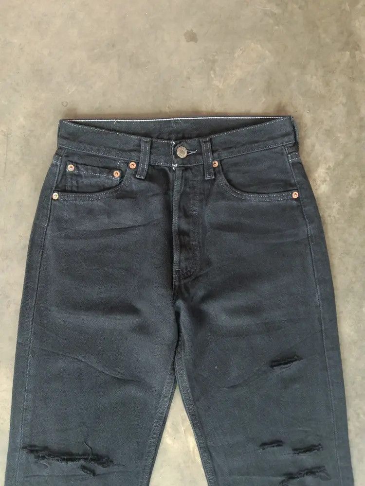 Levi's × Vintage 90s Vintage Levis 501 Made In USA Distressed Jeans 27x32 Size US 27 - 3 Thumbnail