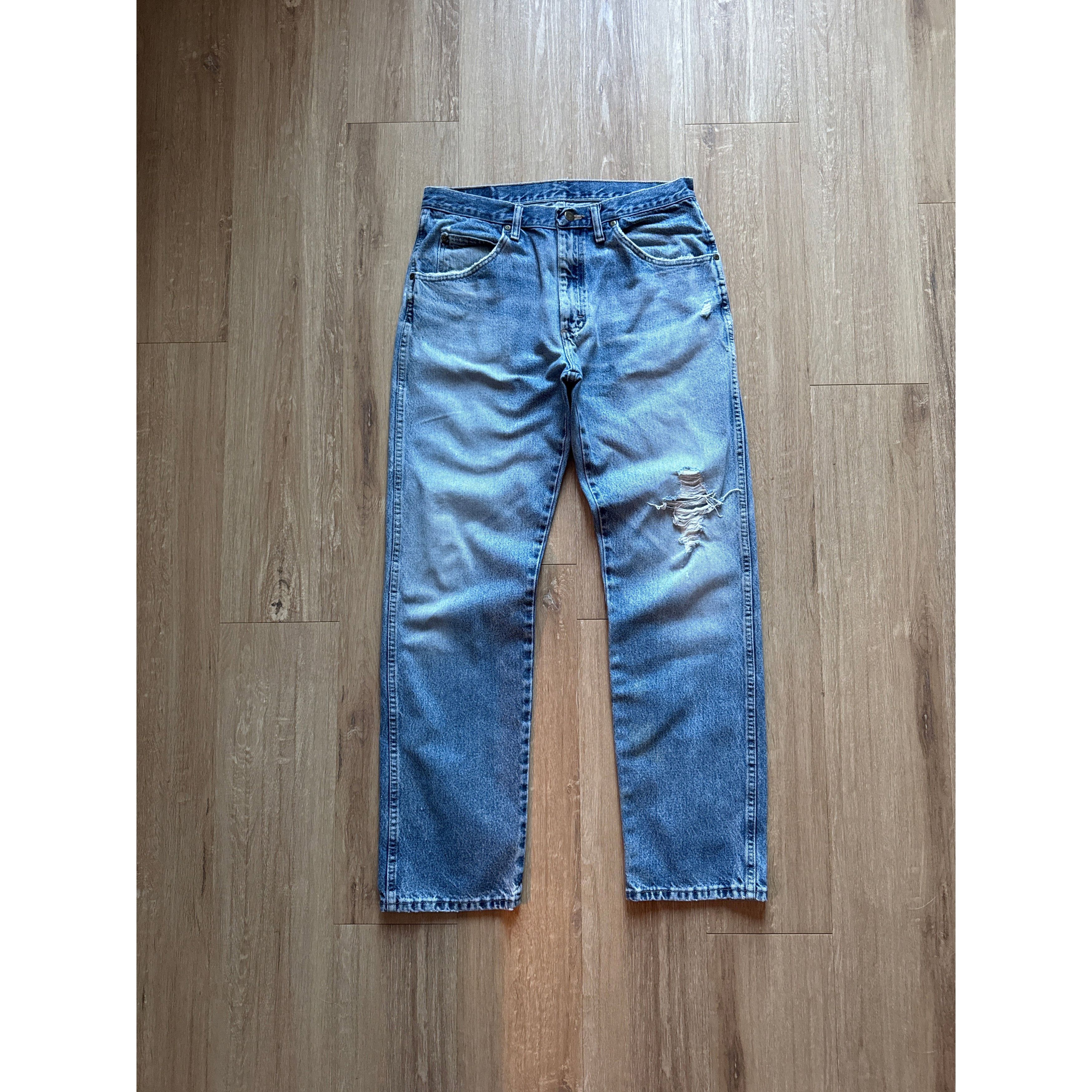 Wrangler Vintage Wrangler Distressed Regular Fit Blue Denim Jeans Size US 33 - 1 Thumbnail