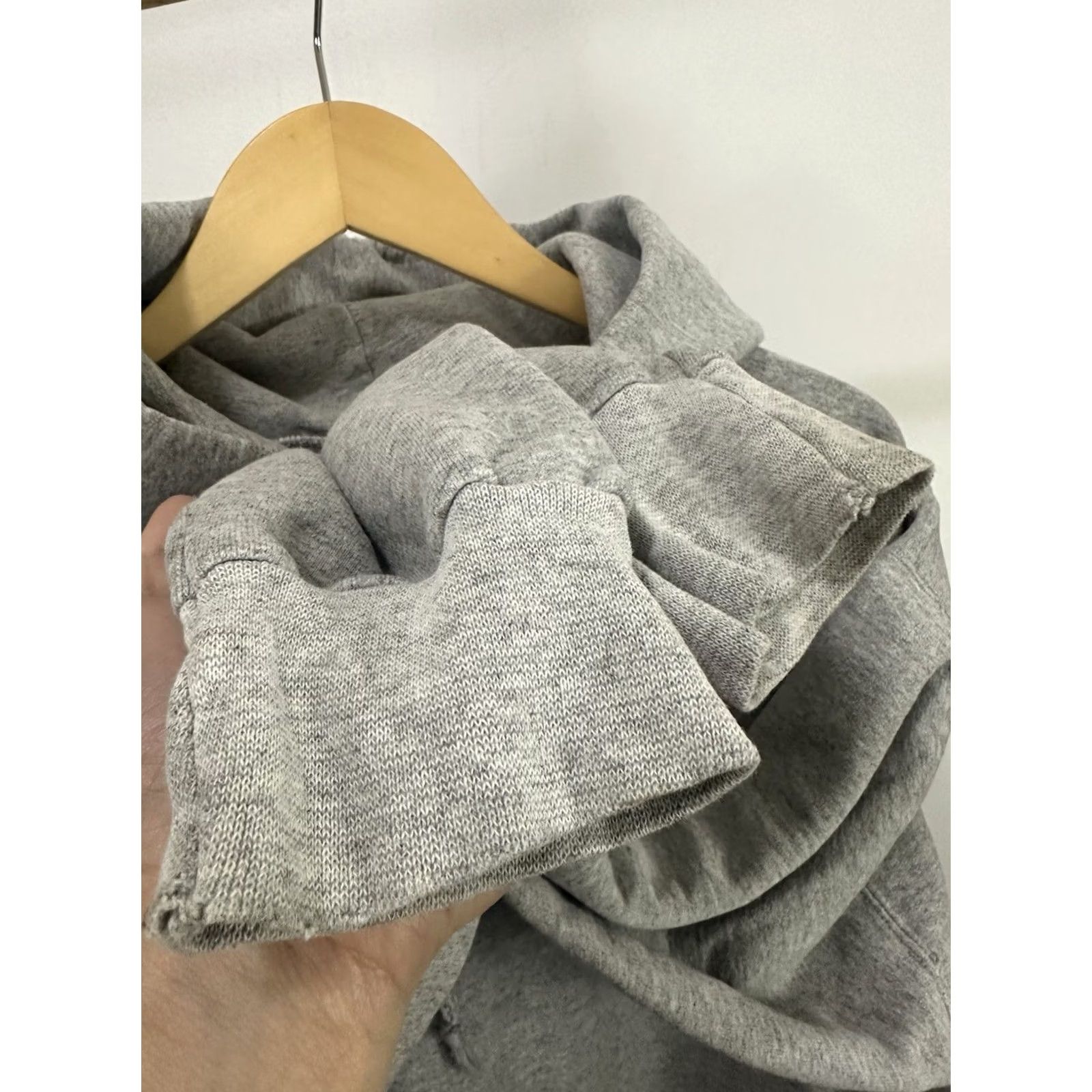 Hanes VTG Wake Forest Demon Deacons School Of Medicine Center Hit Hoodie Sweatshirt M Hanes Gray Pullover Med Ncaa acc rare Mens XS-XL? Size US M / EU 48-50 / 2 - 7 Thumbnail