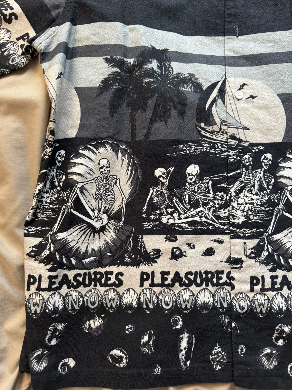 Pleasures Pleasures Skeleton Beach Vacation Shirt Size US L / EU 52-54 / 3 - 3 Thumbnail