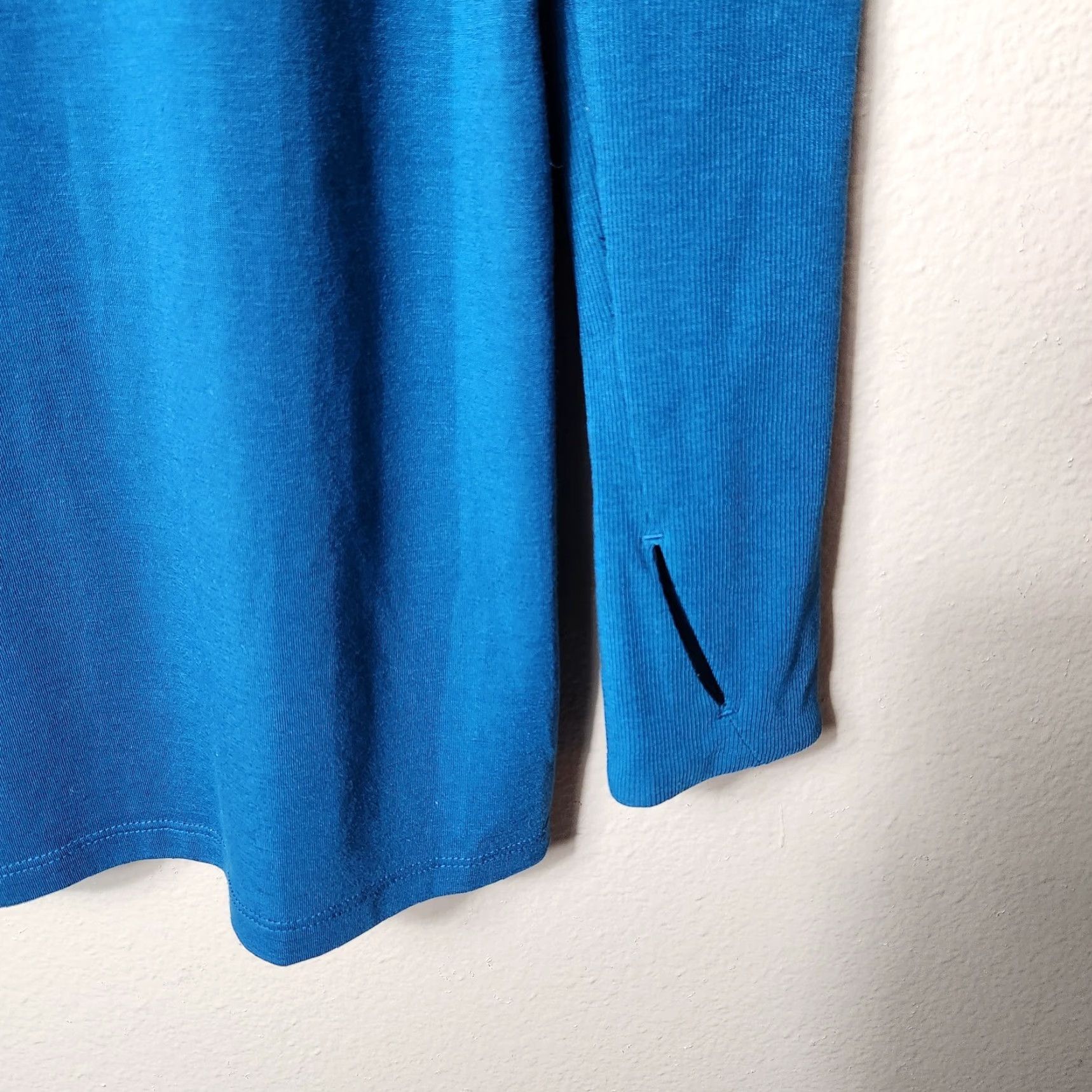 Athleta Athleta Hooded Tunic - Cowlneck, Teal Essence, S, Women, Activewear, Pullover, Long Sleeve, Thumbholes Size ONE SIZE - 8 Thumbnail