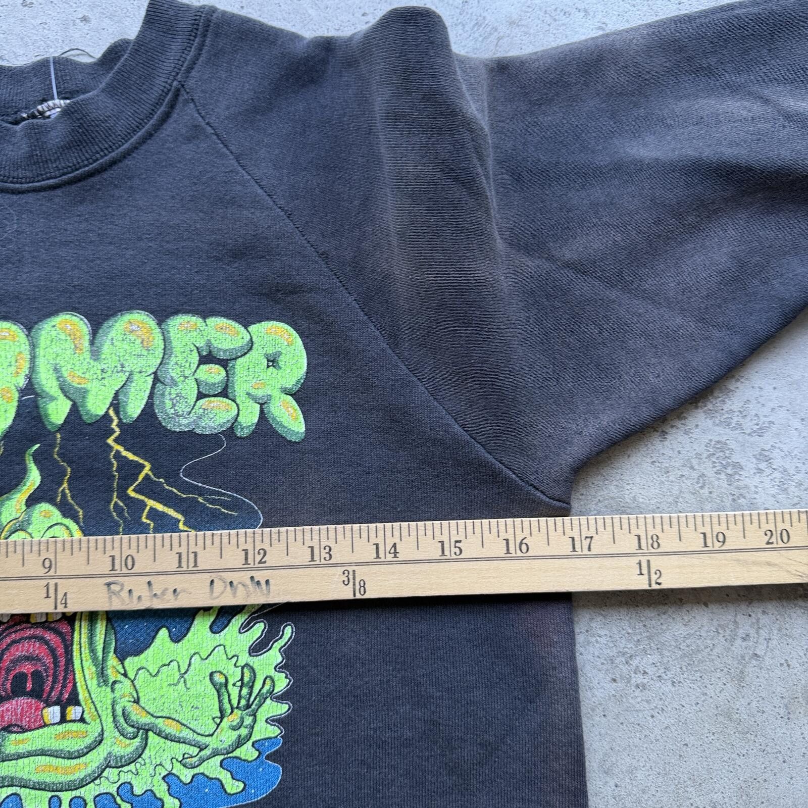 Other Vintage 80s Ghostbusters Slimer Sun Faded black Crewneck XS Size XS / US 0-2 / IT 36-38 - 6 Thumbnail