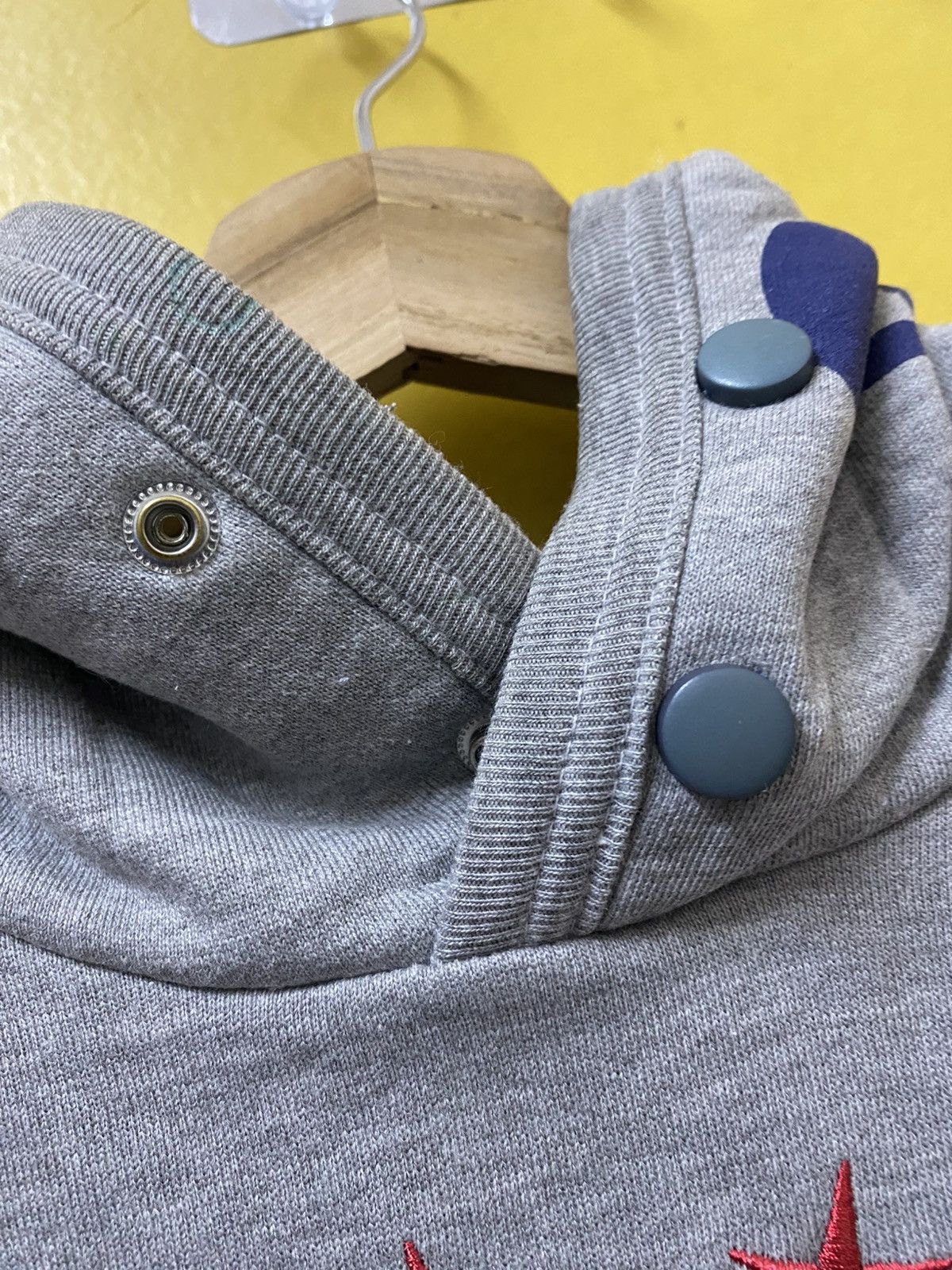 The Unbranded Brand Oills Hoodie Big Logo Size US XL / EU 56 / 4 - 8 Thumbnail