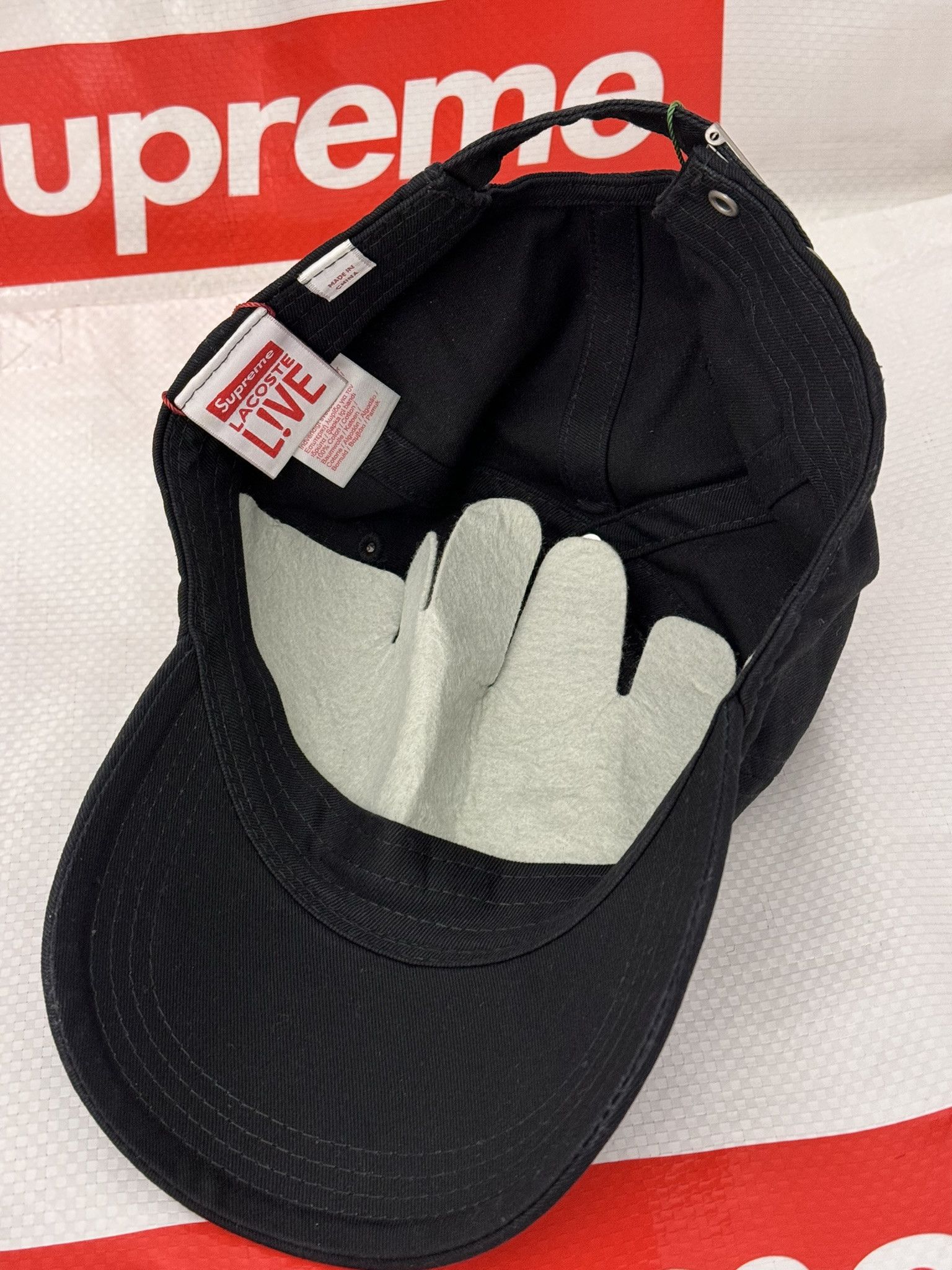 史上最も激安 帽子 Supreme BLACK Cap panel 6 Twill Lacoste 帽子