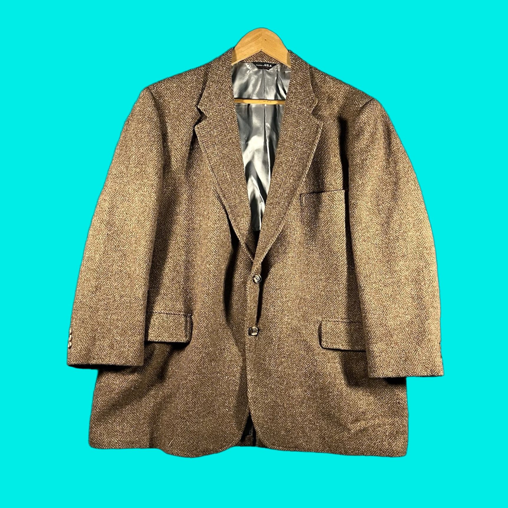 Vintage VINTAGE Woolrich Harris Tweed Sport Coat Blazer Wool Mens Large Brown Herringbone Woolrich Brand Tweed Blazer Mens- L Business Casual Size 42R - 1 Thumbnail