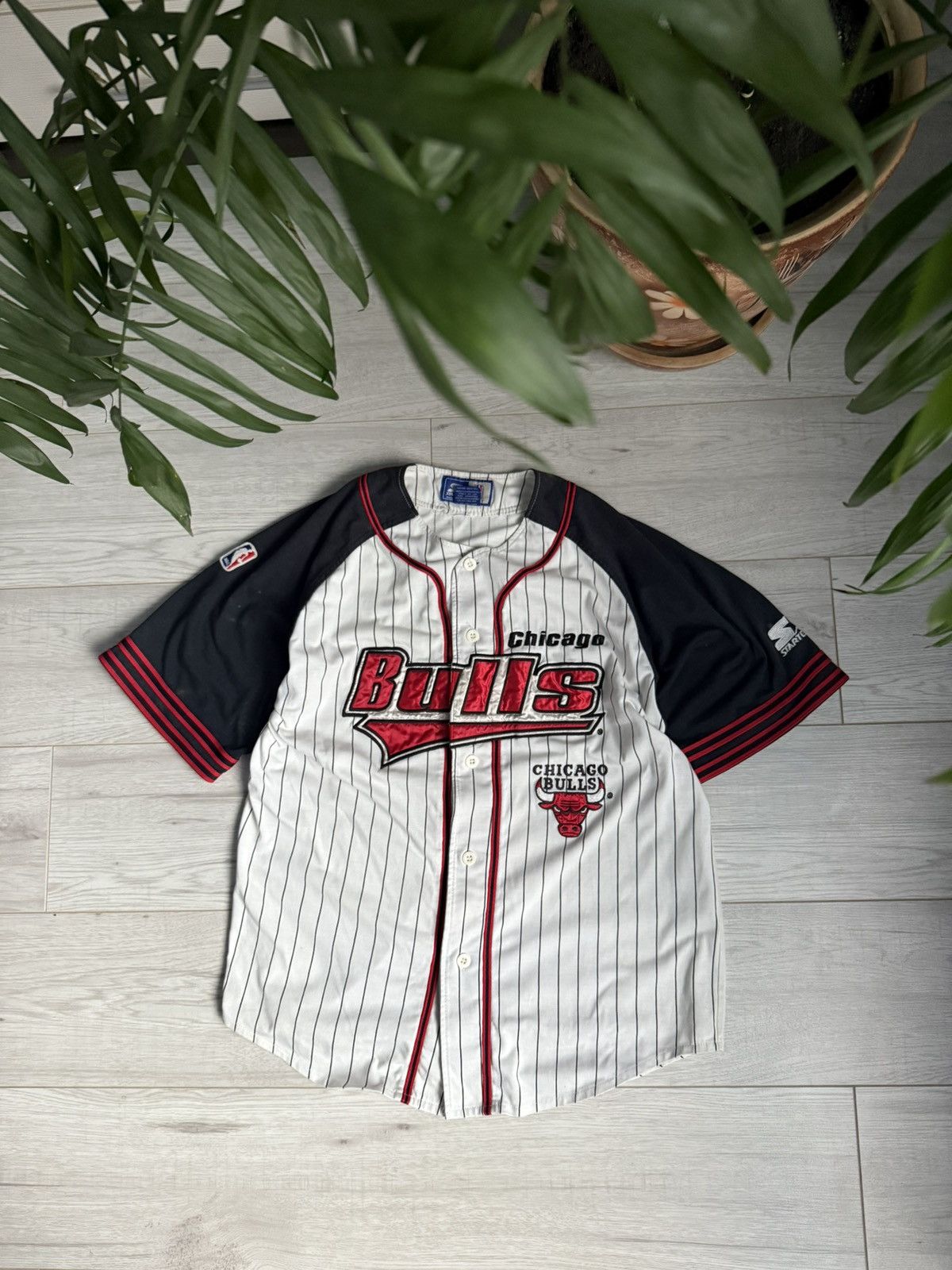 Starter Vintage Starter Chicago Bulls NBA Jersey Shirt Size US M / EU 48-50 / 2 - 1 Thumbnail