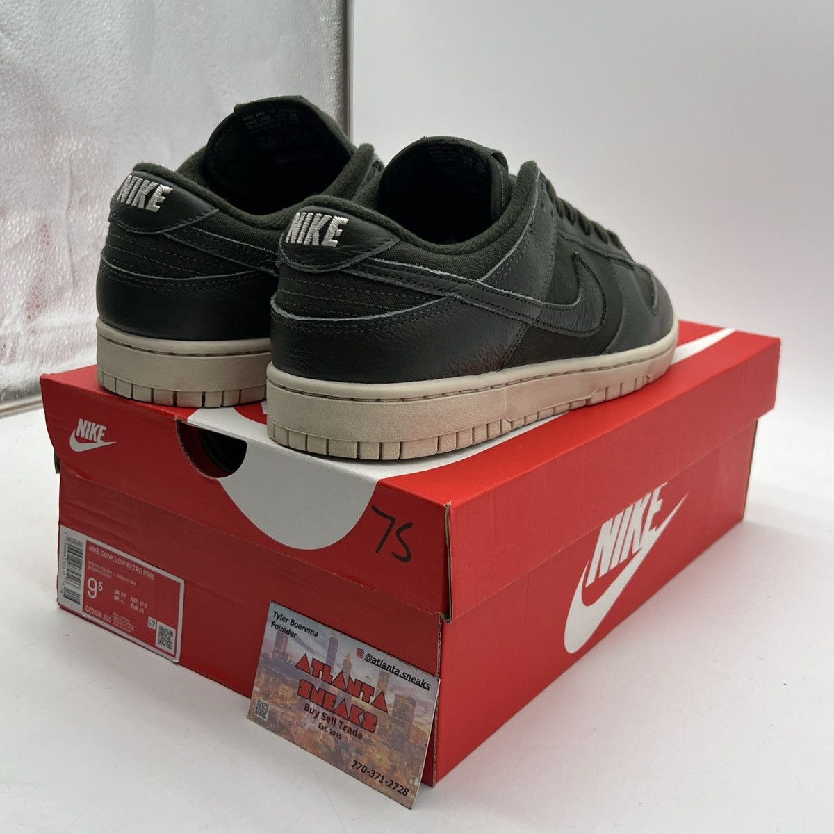 Nike Nike dunk low sequoia Size US 9.5 / EU 42-43 - 5 Thumbnail
