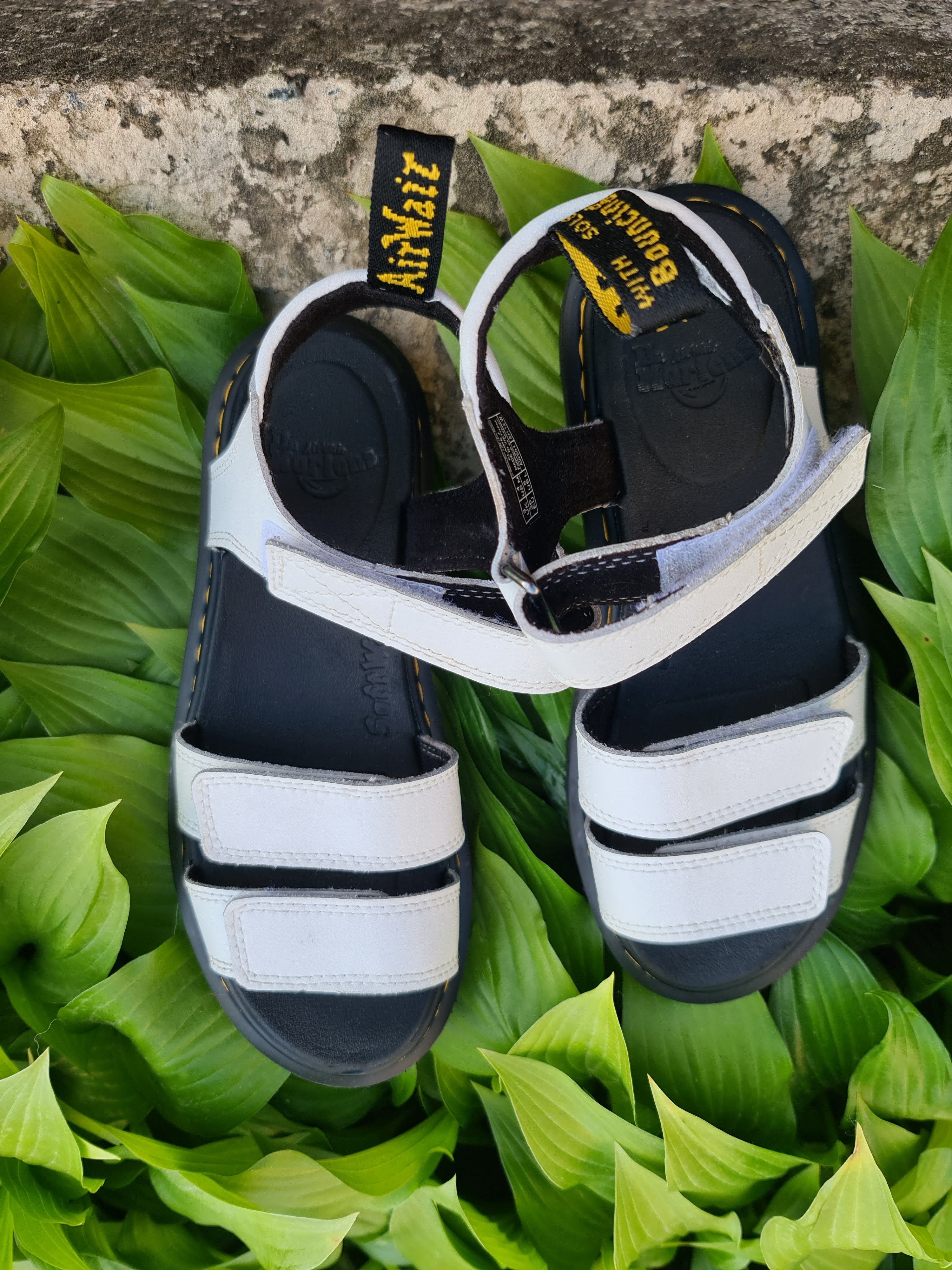 Dr. Martens Dr Martens Klaire J Size US 5 / IT 35 - 4 Thumbnail