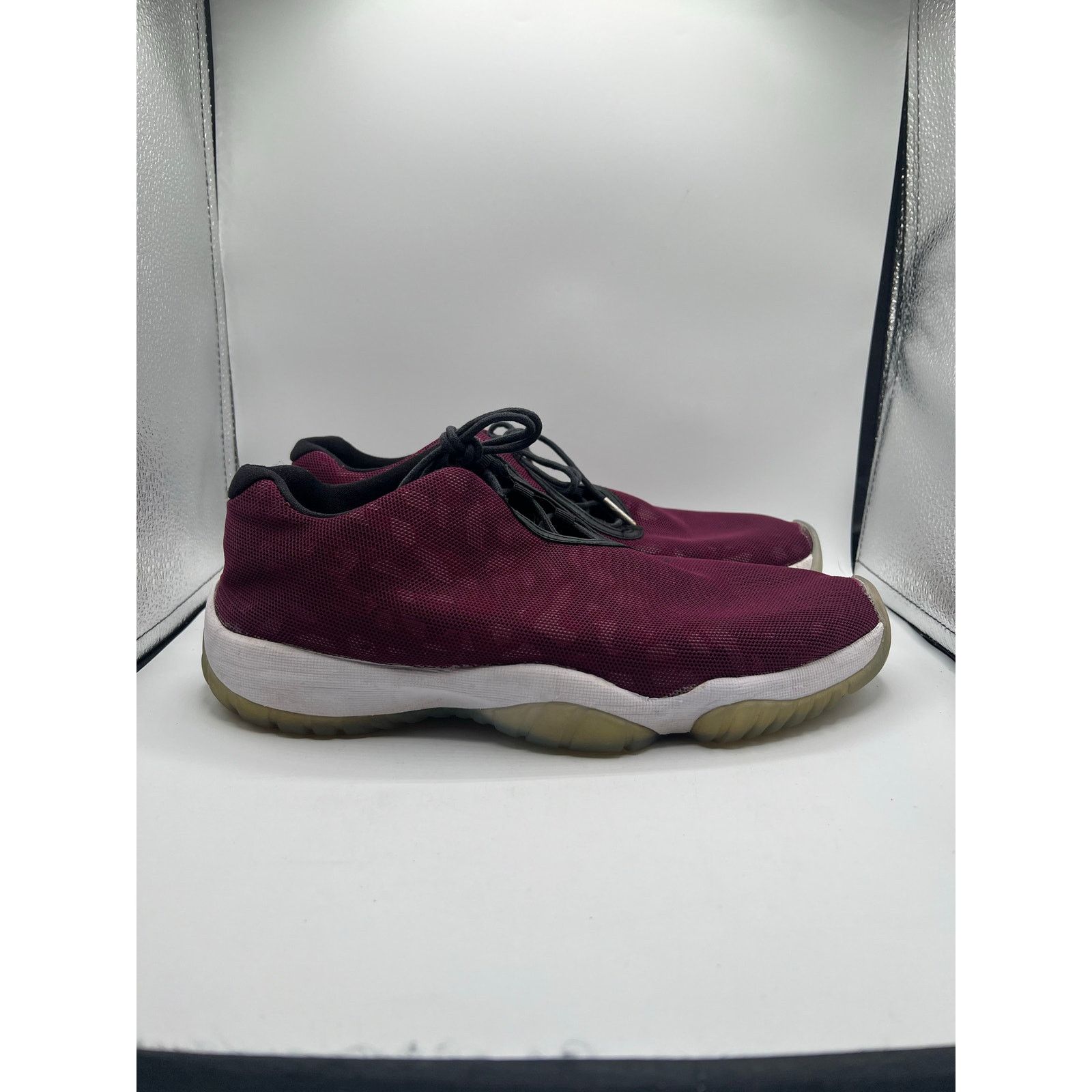 Jordan Brand Air Jordan Future Low “Bordeaux Camo” size 10 men’s used Size US 10 / EU 43 - 3 Thumbnail